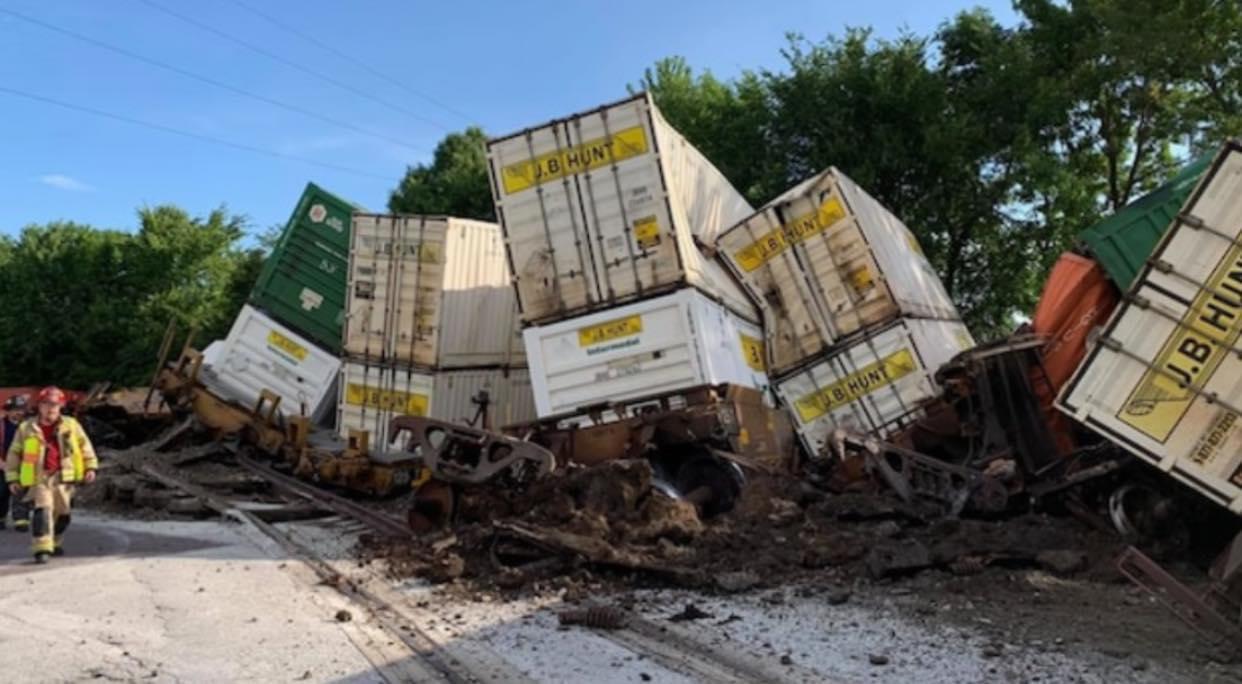 A massive derailment in New Florence Missouri today. No injuries