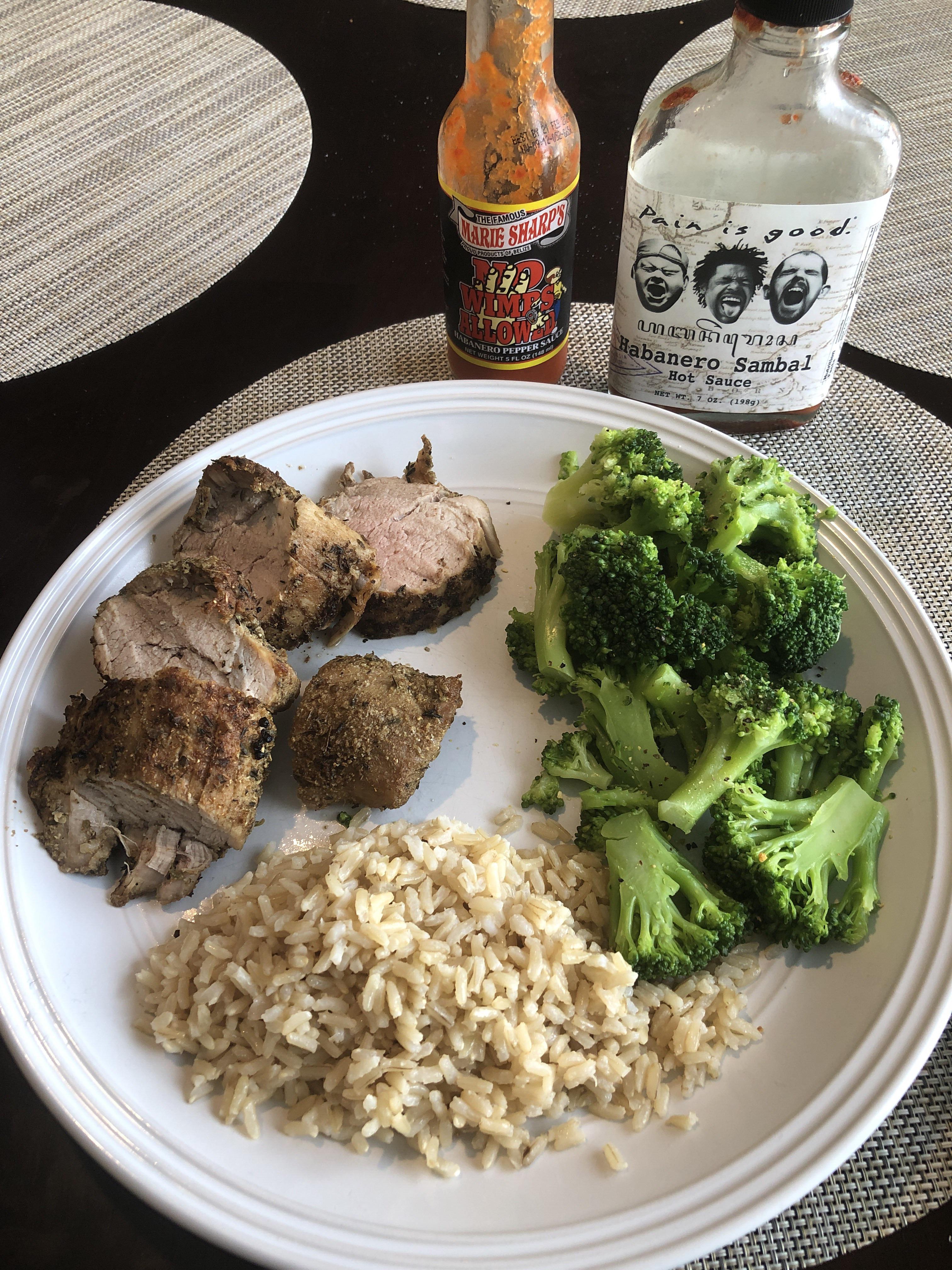 Adding hot sauce to bland food on a diet is a god send r/spicy