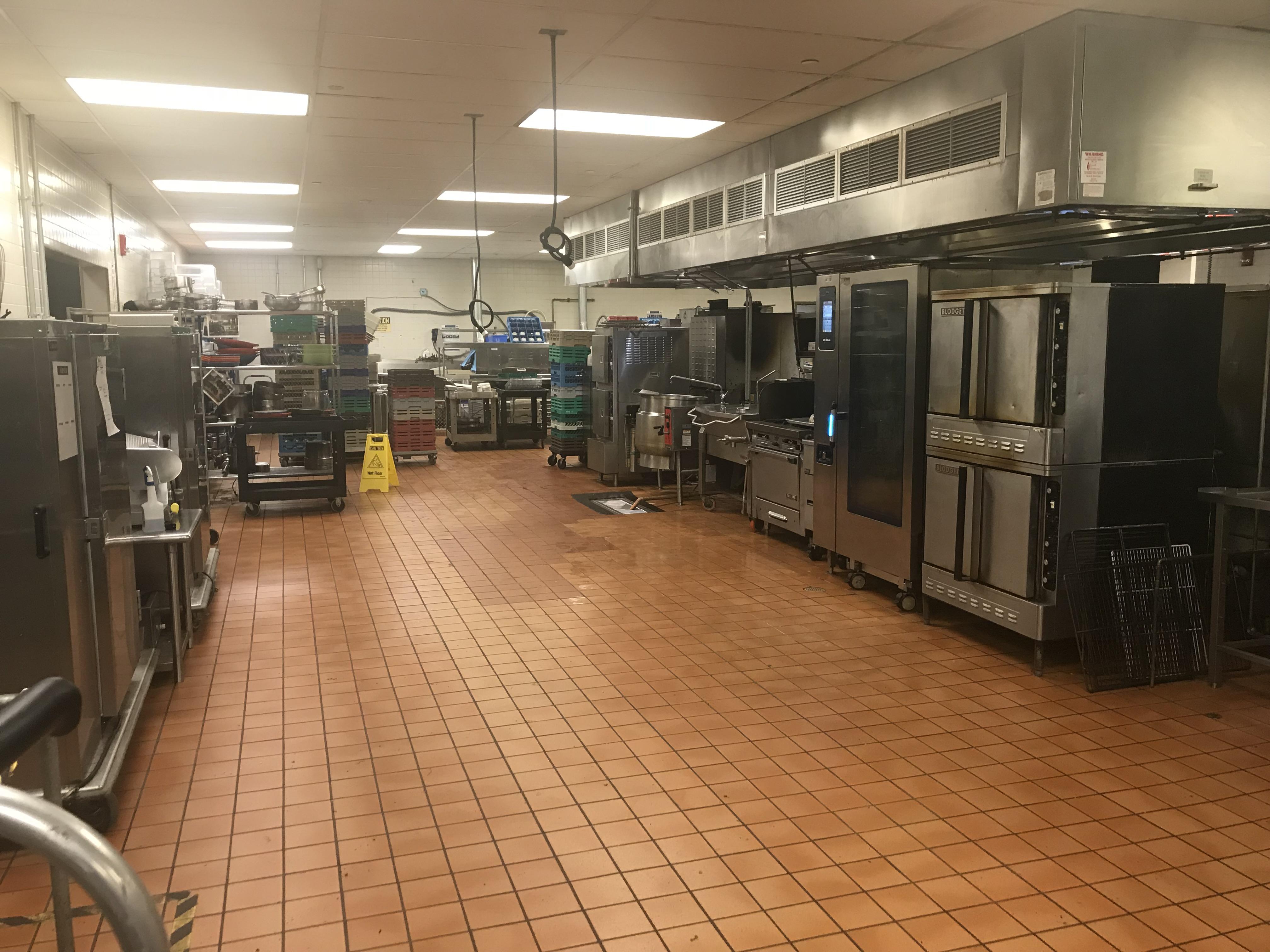 I how big my kitchen is when it’s not crammed with prep tables