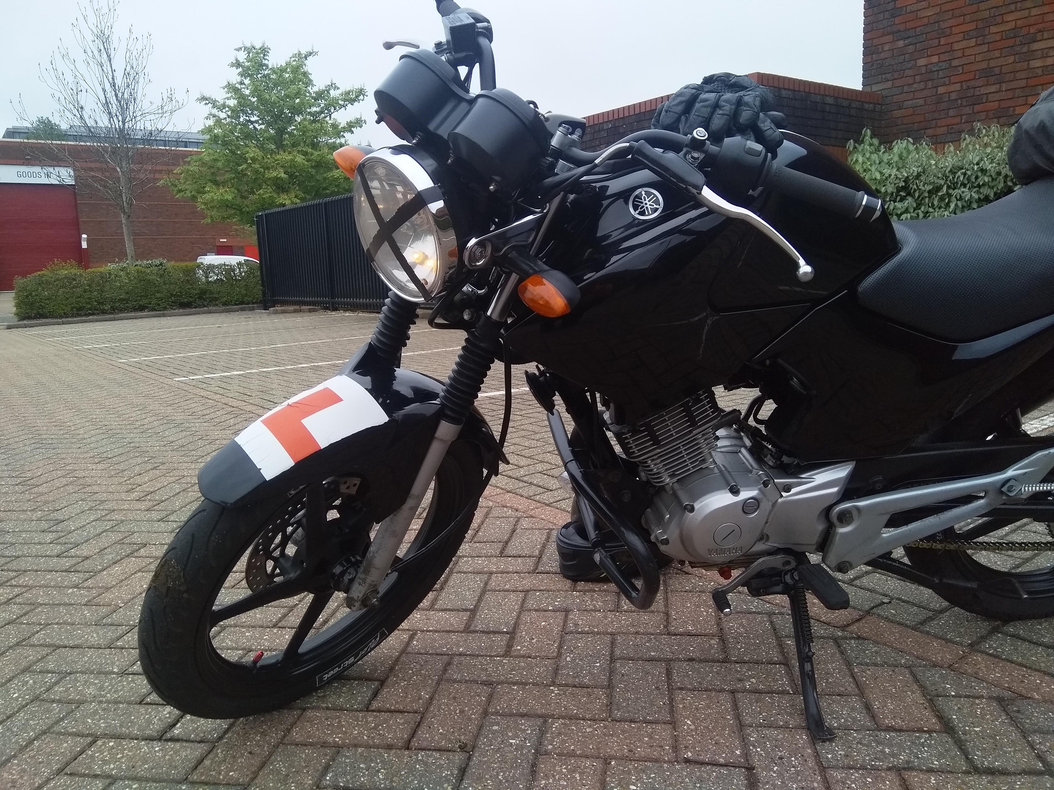 What do you guys think of headlight tape? : r/MotoUK