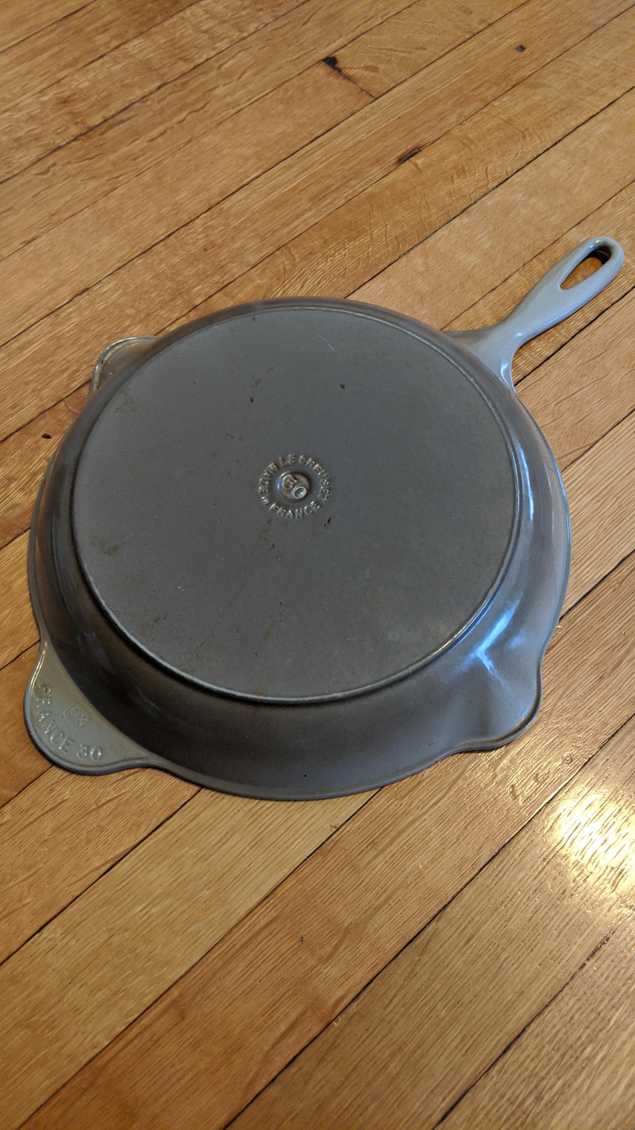 Need help to identify year made and value! Le Creuset France "30 QX (12