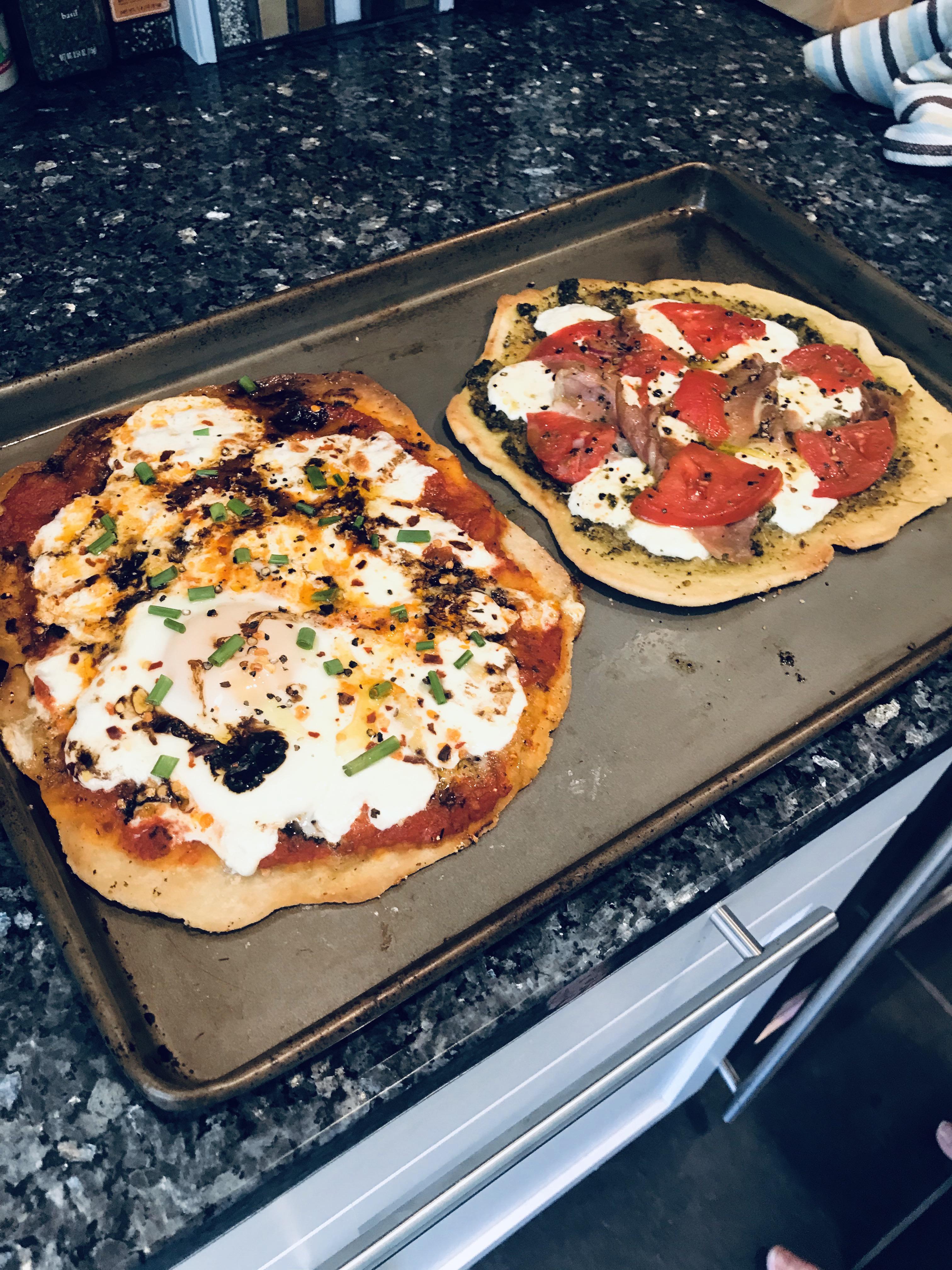 [Homemade] Flatbread Pizza r/food