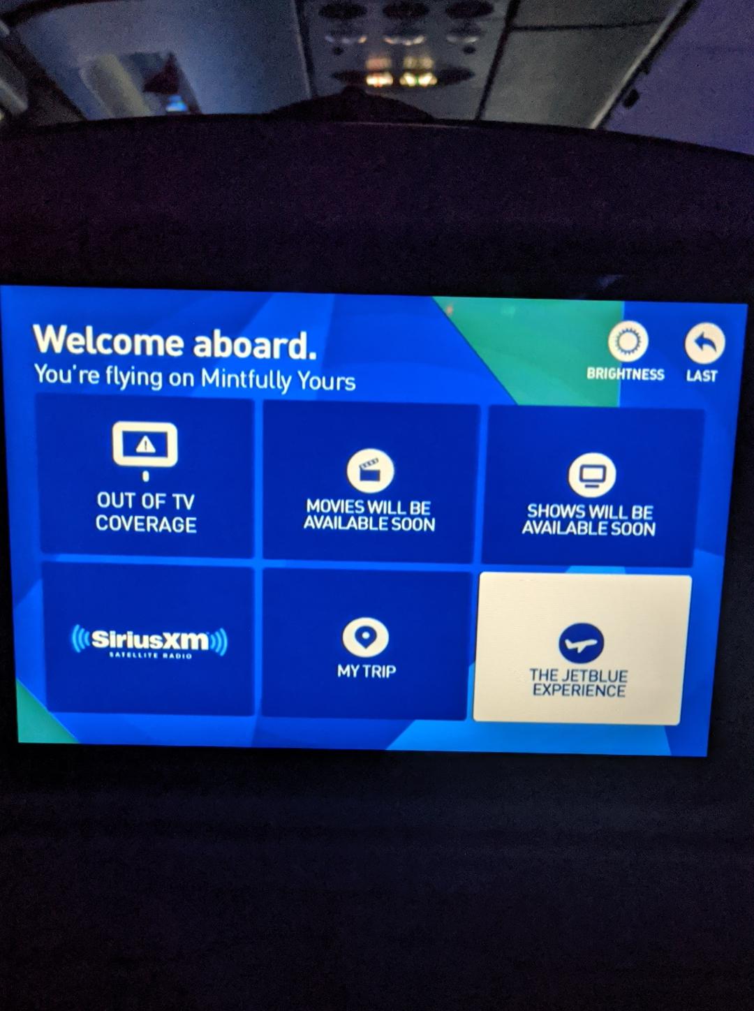 On a 5 hour flight, no movies or TV for me. Thanks JetBlue! r/jetblue