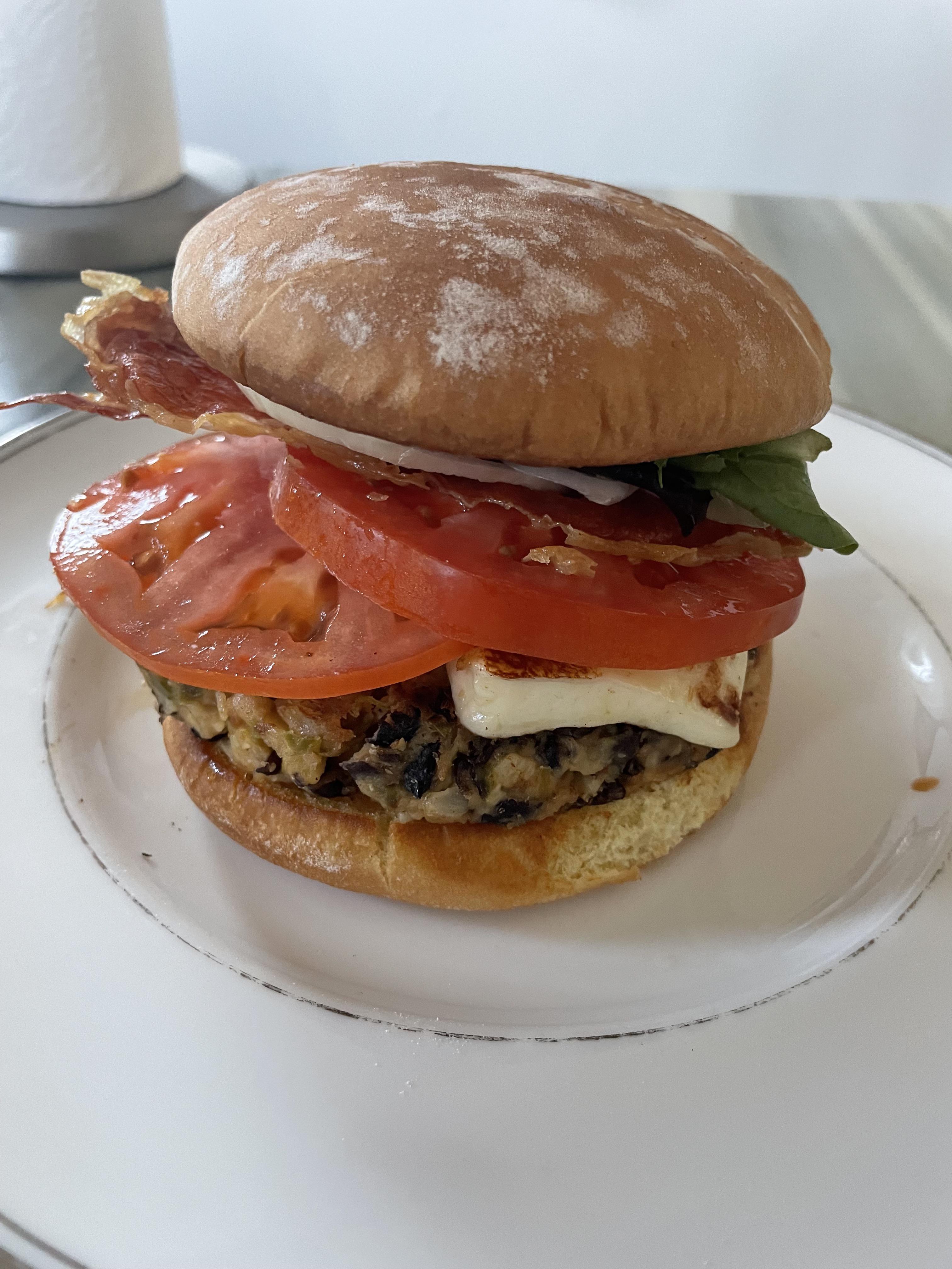 I made Kenji’s Really Awesome Black Bean Burgers 🍔👌 r/seriouseats