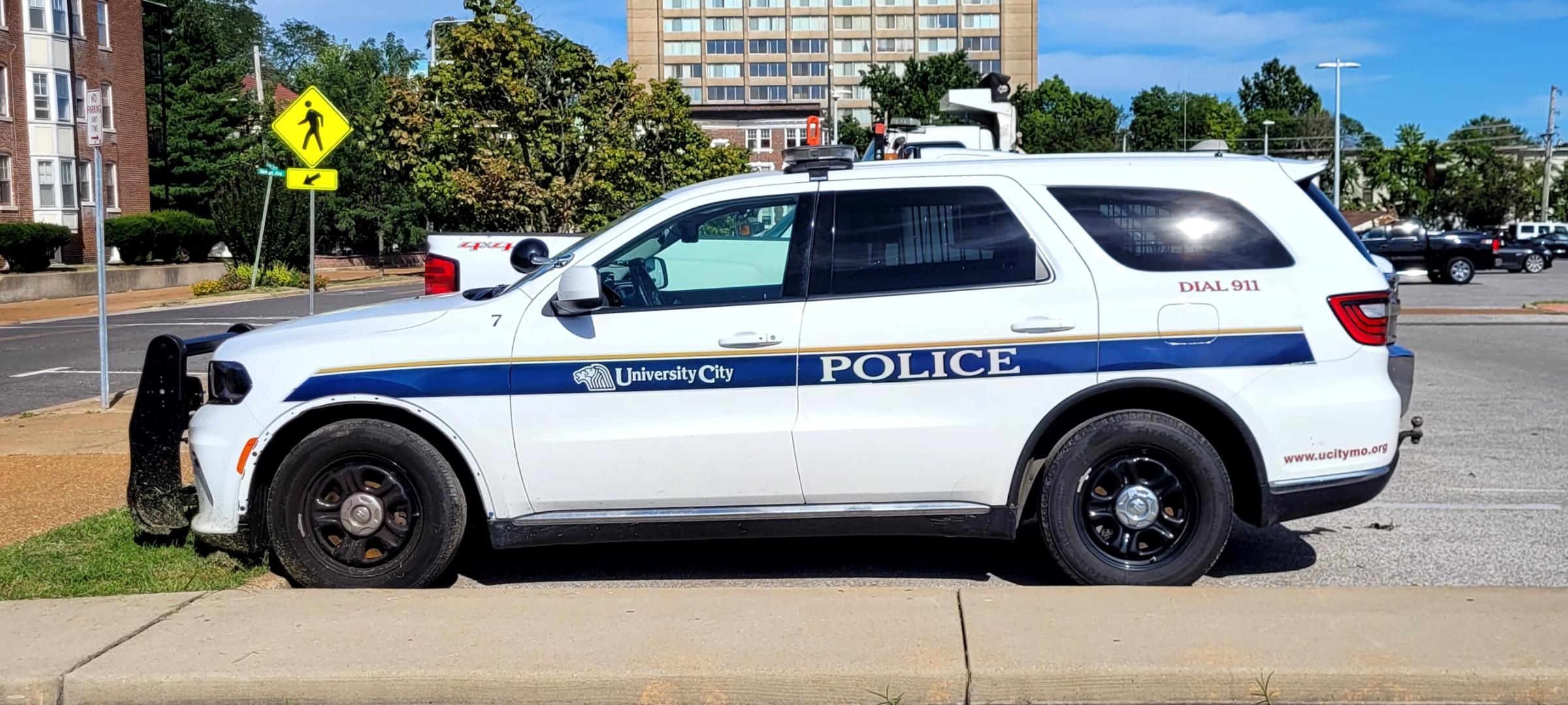 University City, Missouri police department Dodge Durango r