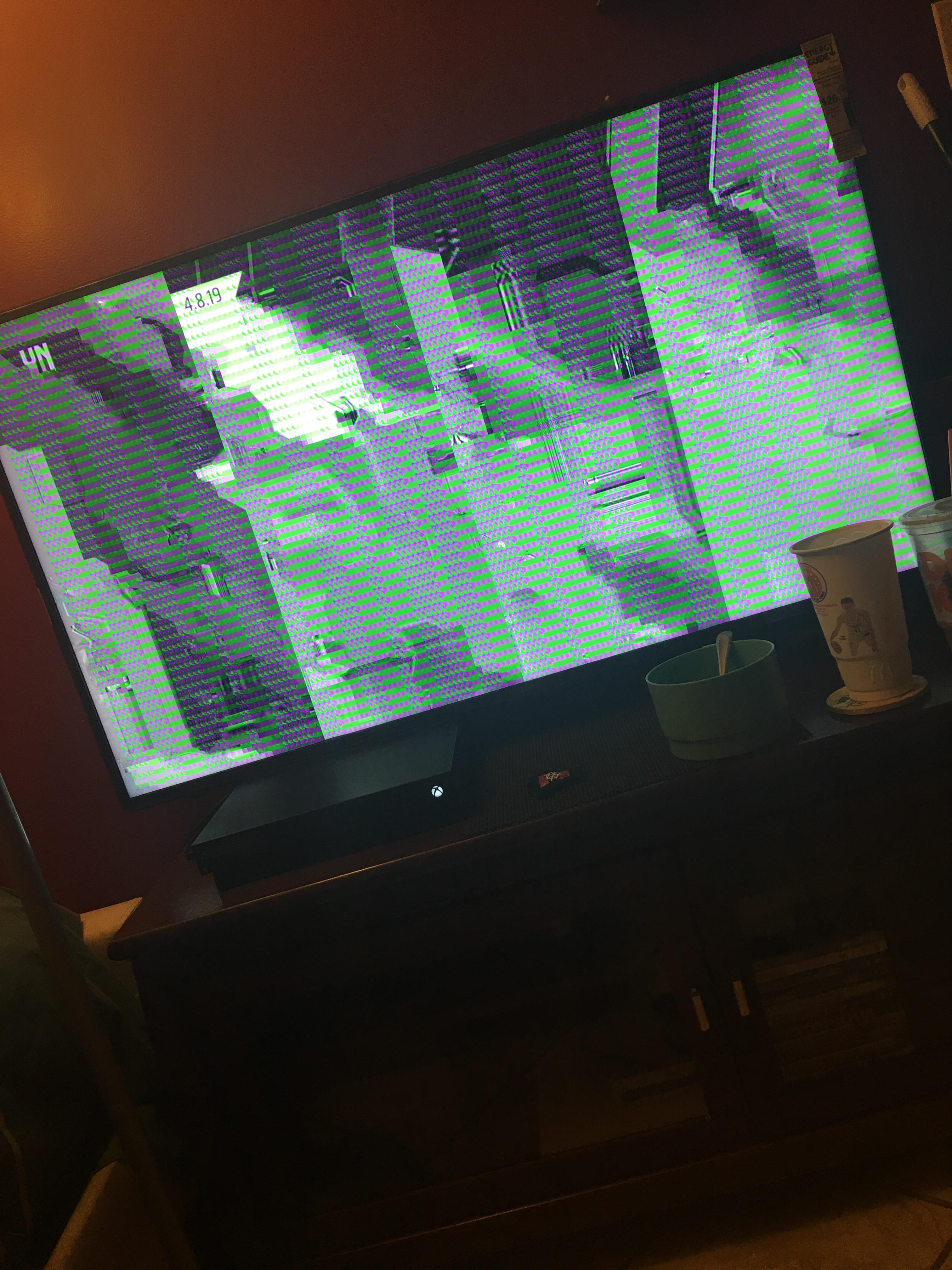 Why does my YouTube keep doing this type of glitch, I have a Xbox One X