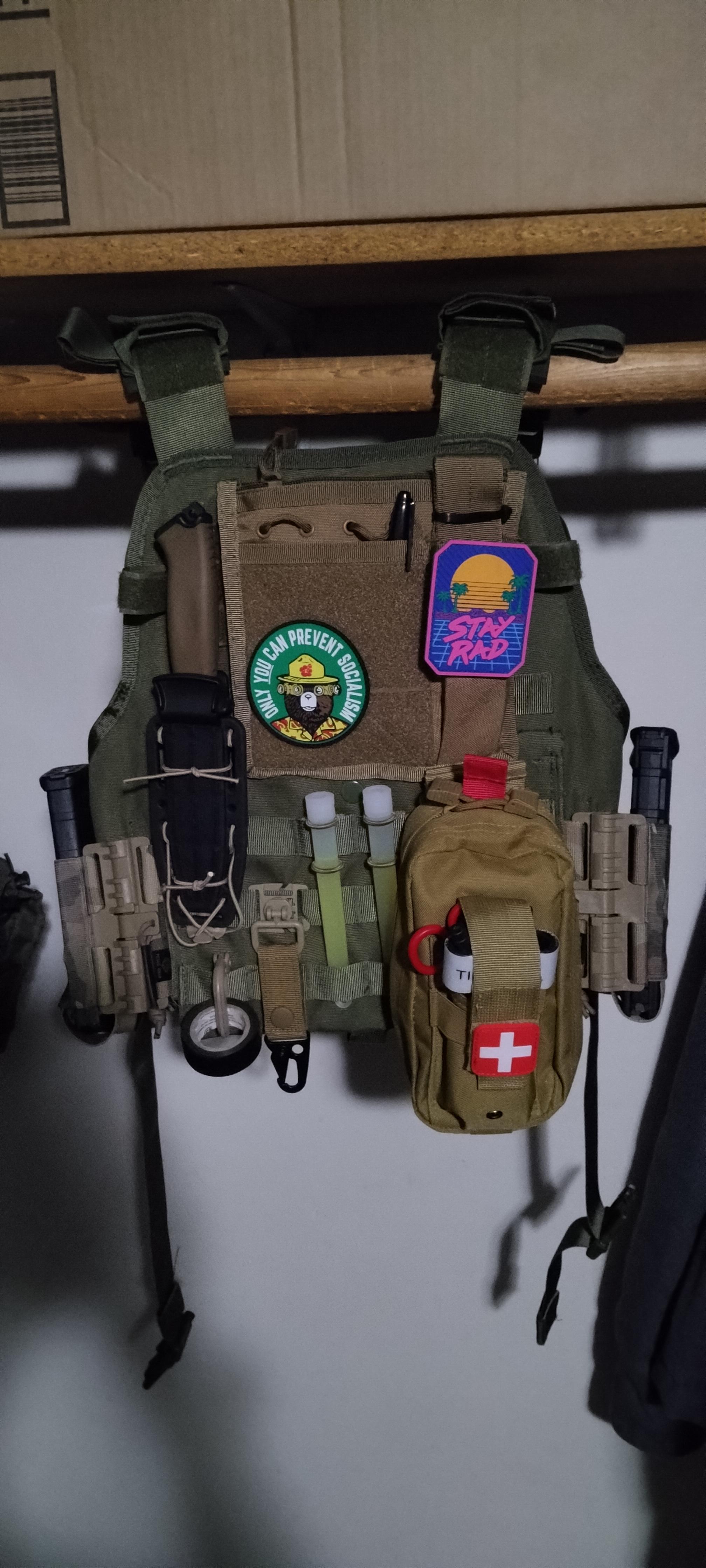 What are the top brands for plate carriers? Specifically one for 11x14