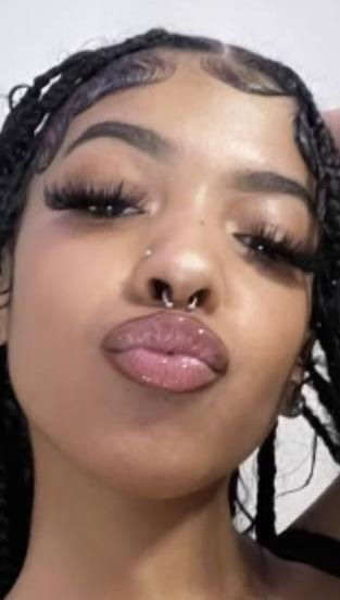 Daisy Andrews : BigEbonyDSLs