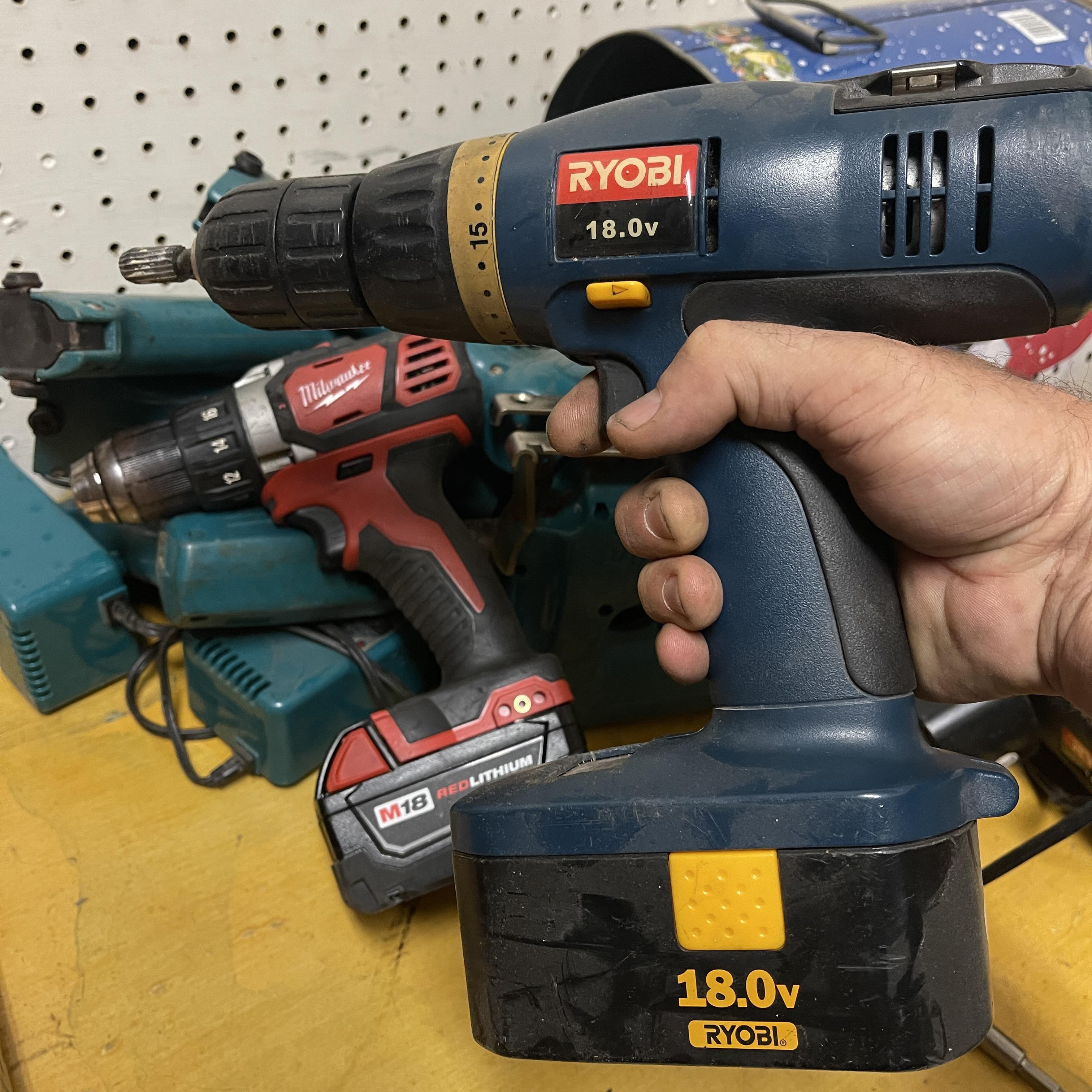 I how awkward this old Ryobi 18v was but I sure loved it at the