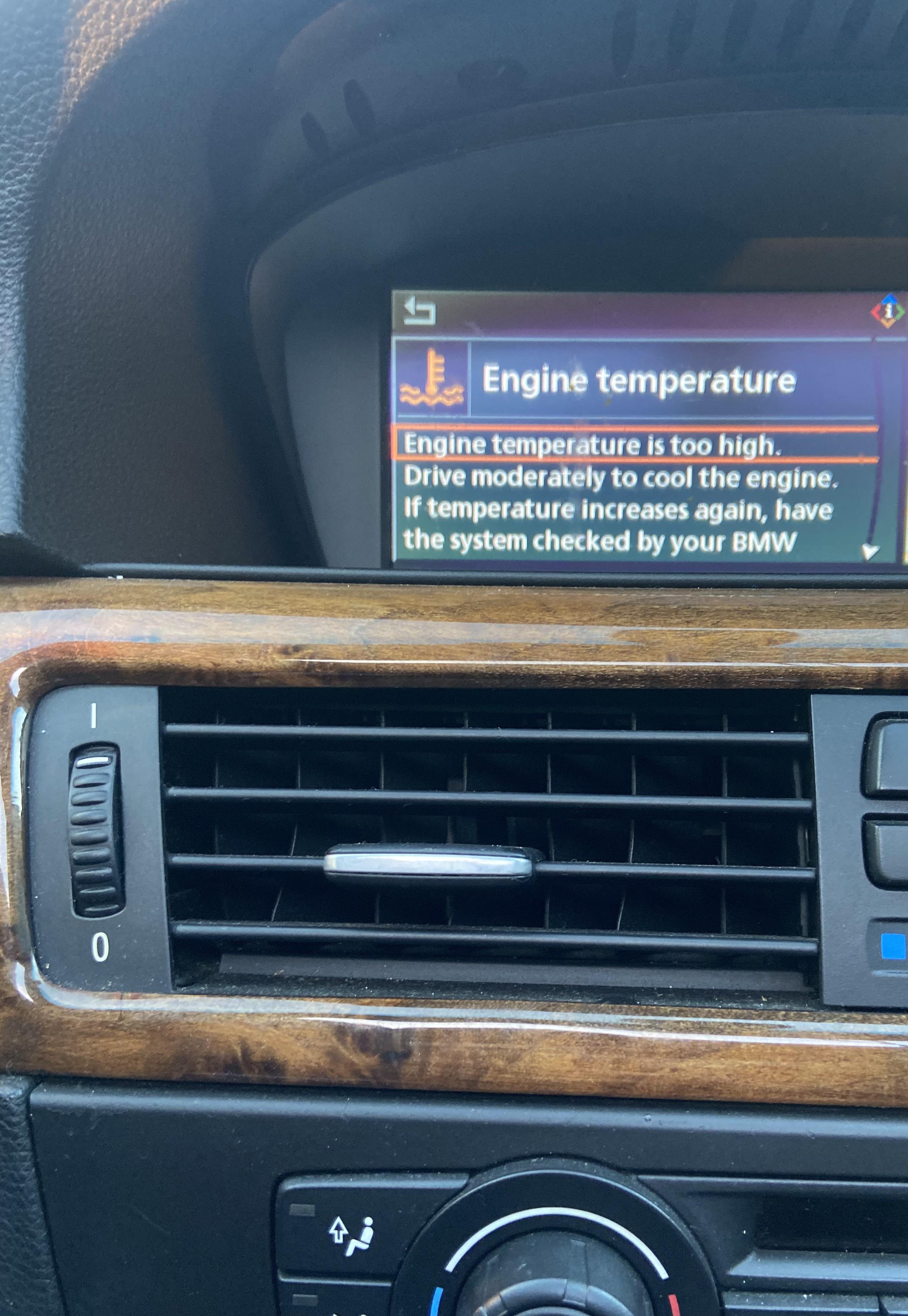 HELP!! Overheating 330i 06’. Replaced water pump and thermostat and