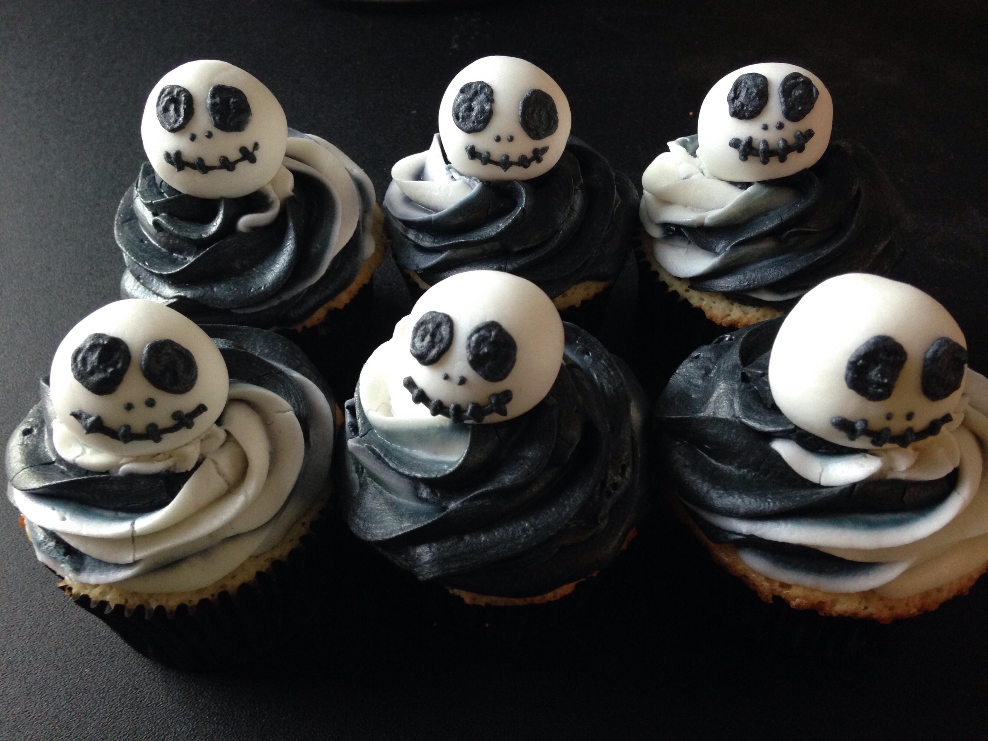 Nightmare Before Christmas cupcakes r/Baking
