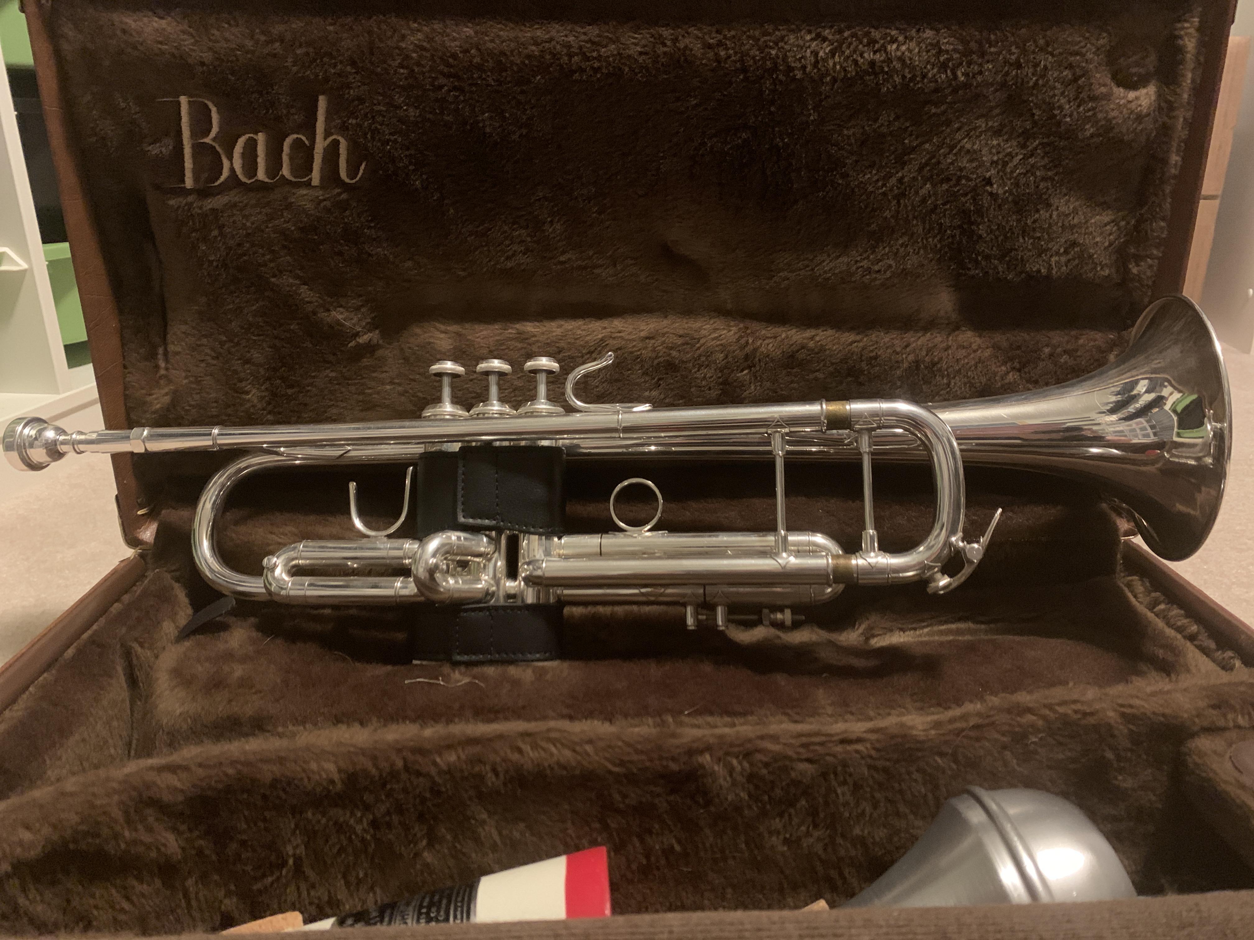 1986 Bach Stradivarius Model 37 r/trumpet