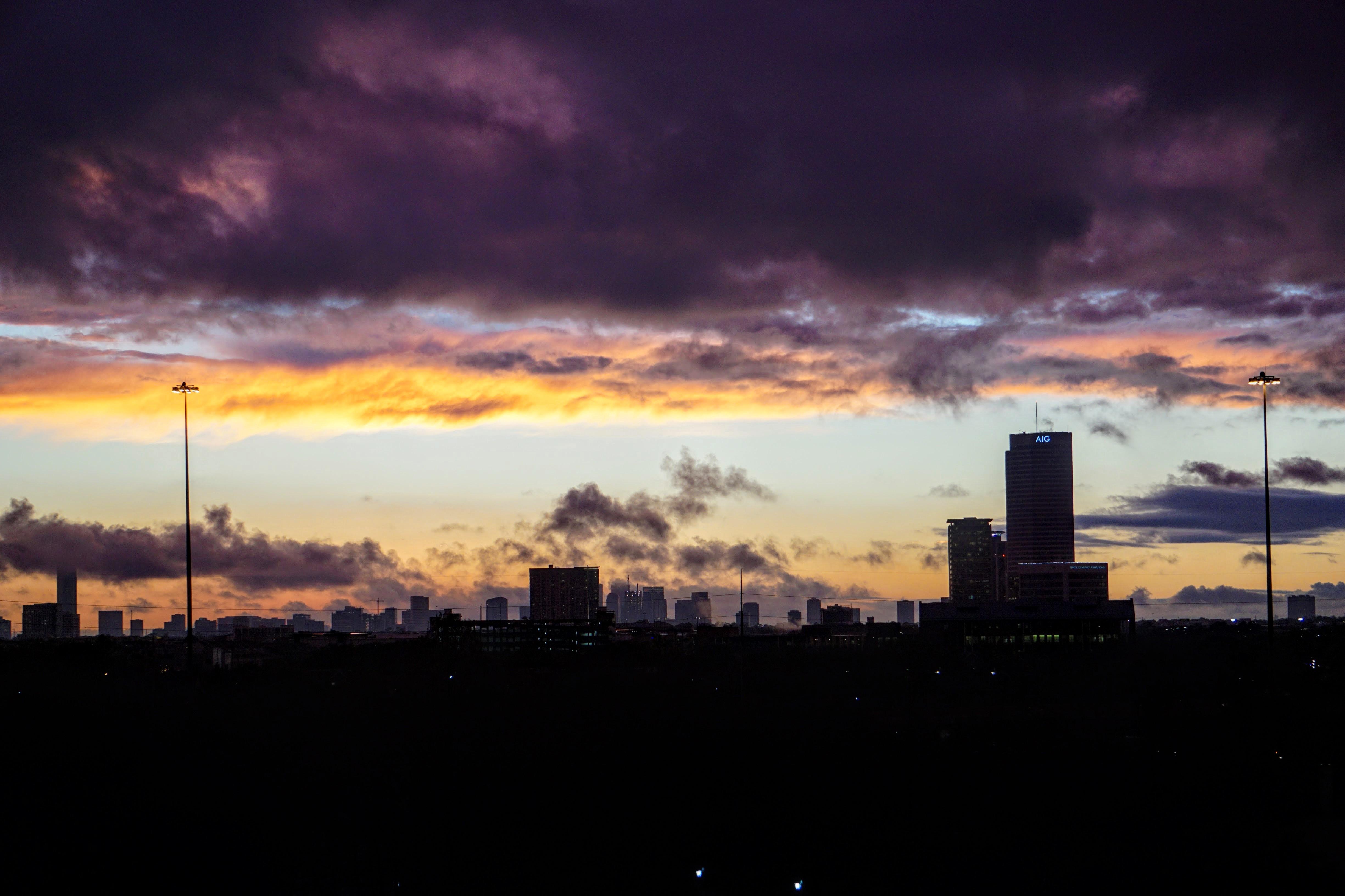 The amazing sunset yesterday in Houston! r/houston