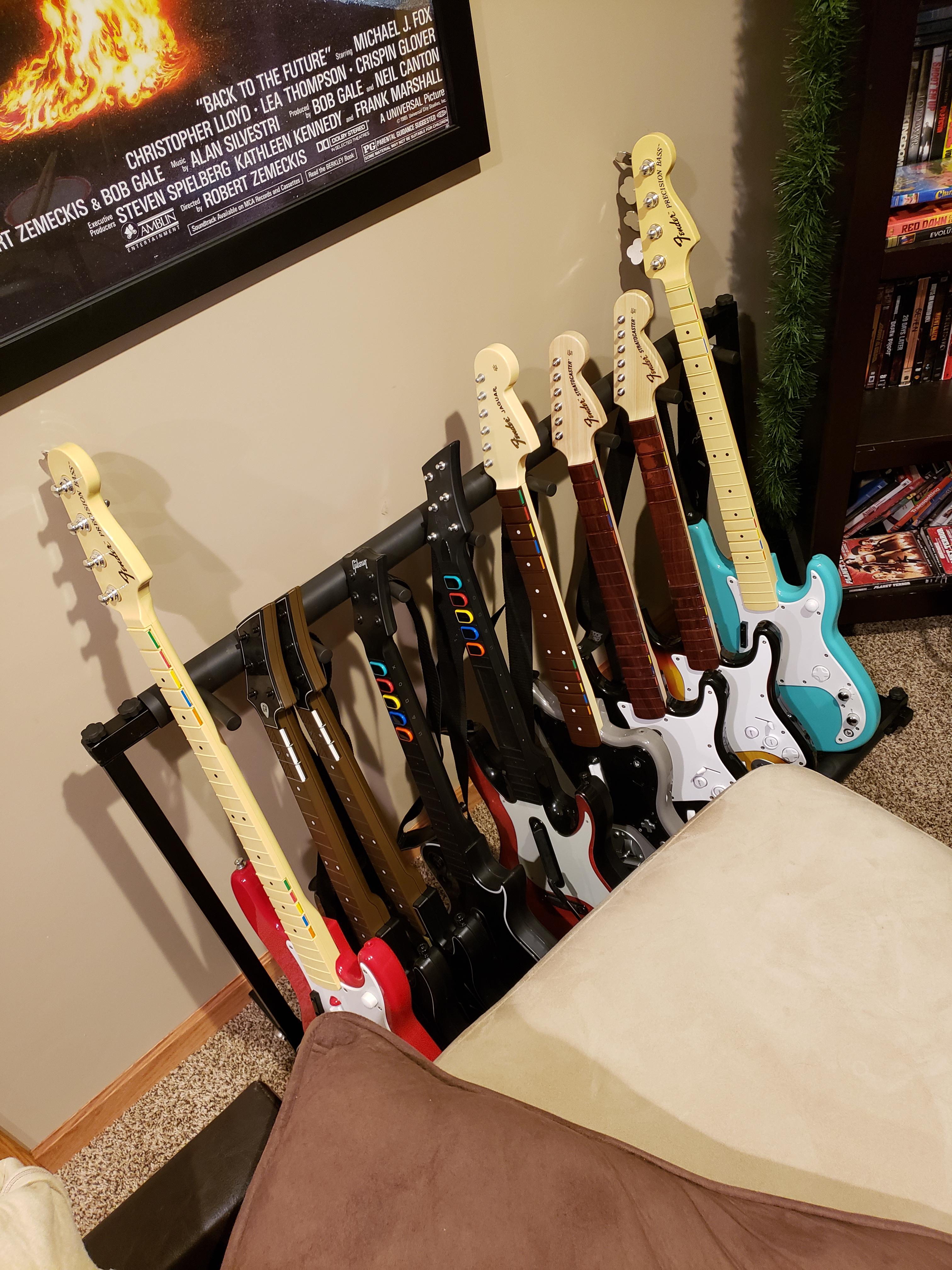 Plastic rock guitar stand! r/Rockband