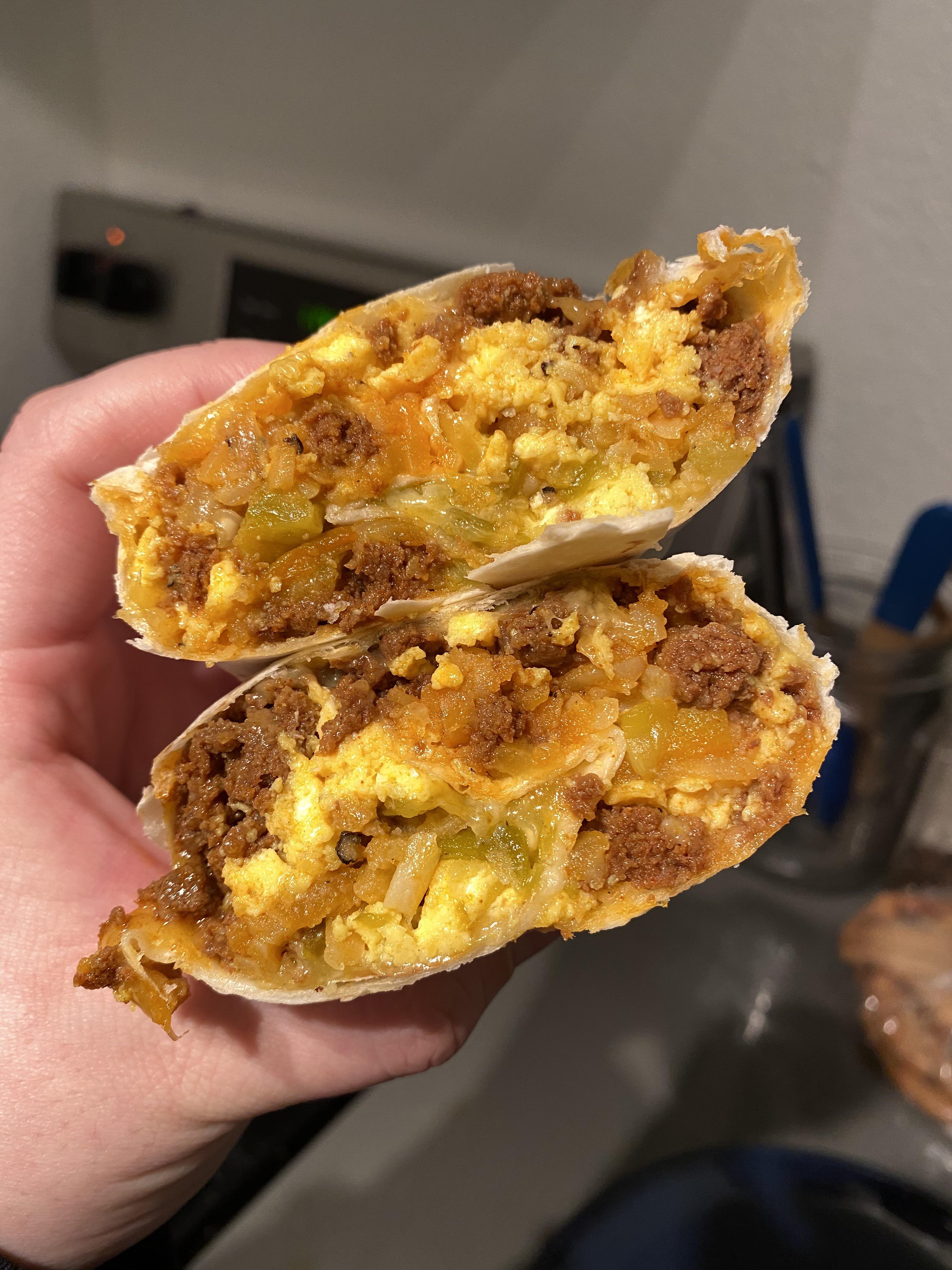 [Homemade] chorizo, egg, hash brown, green chile and cheese breakfast