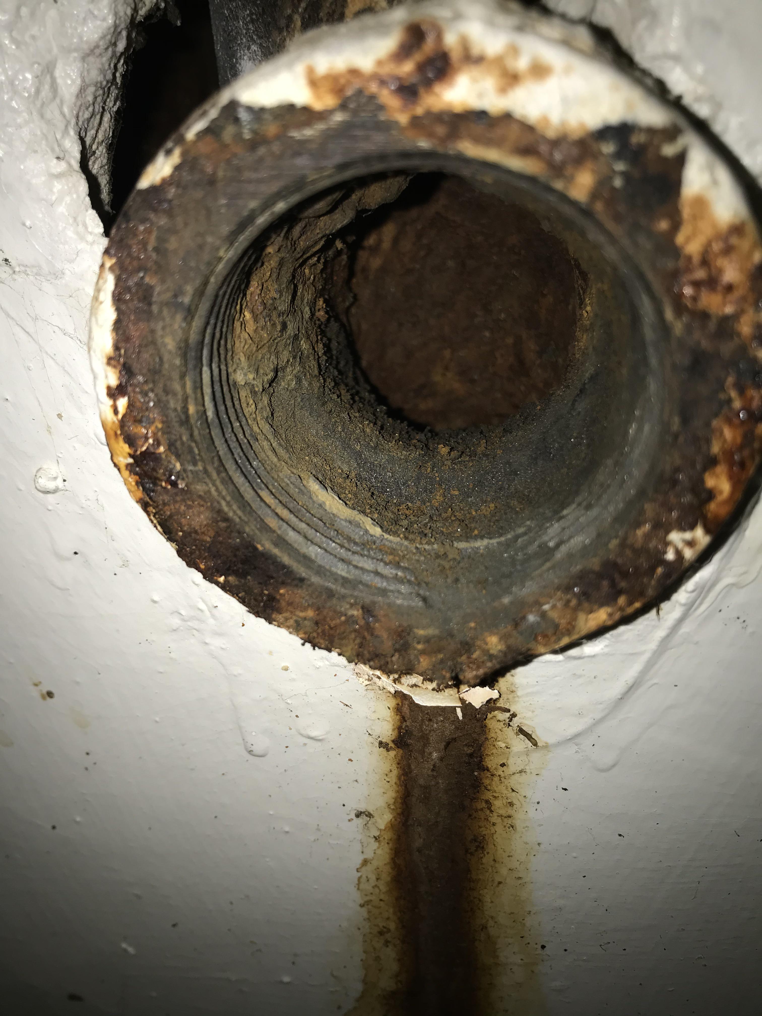 Kitchen sink drain rusted threads r/Plumbing