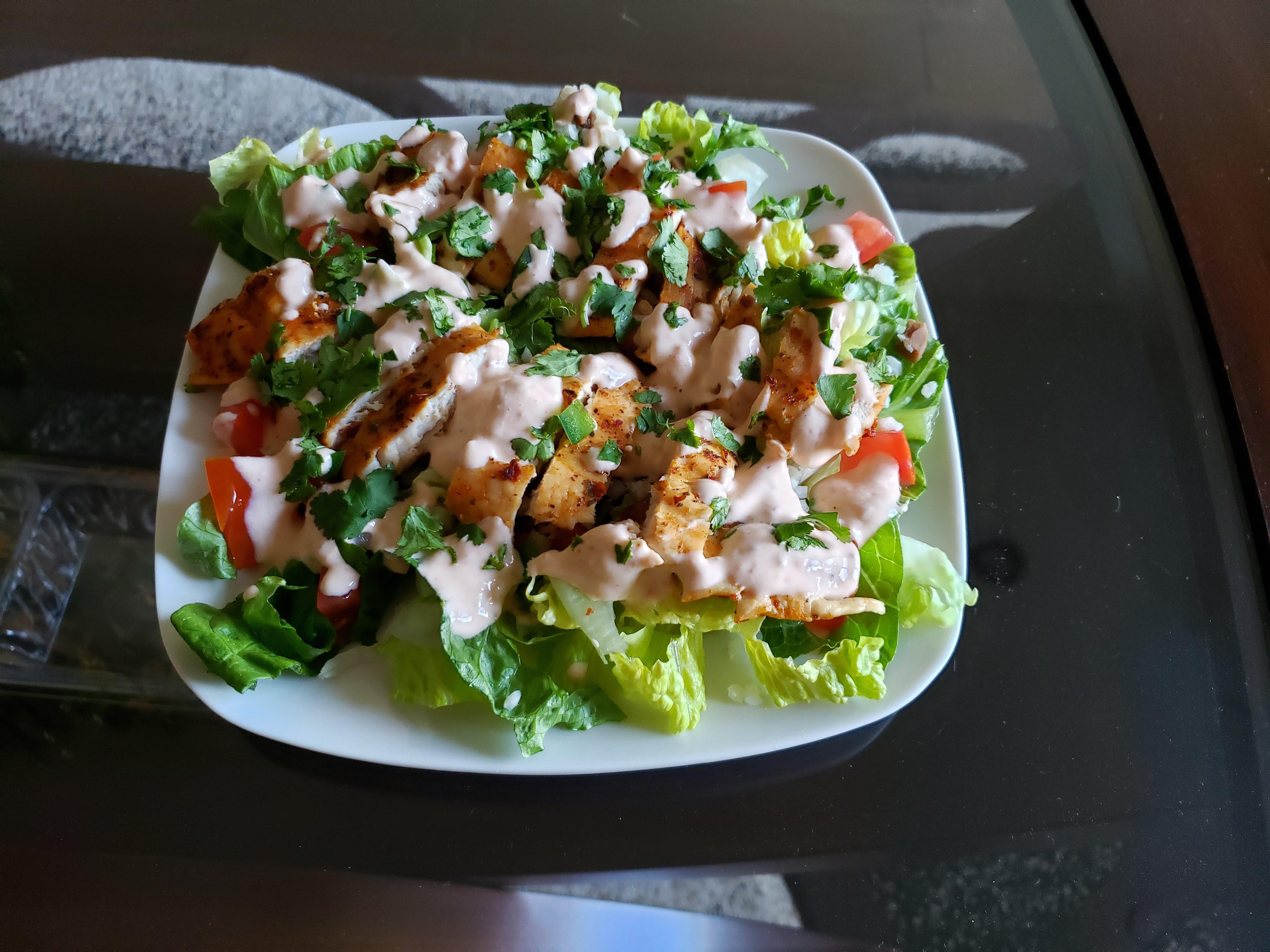 Chipotle Salad Bowl for 211 calories r/1200isplenty