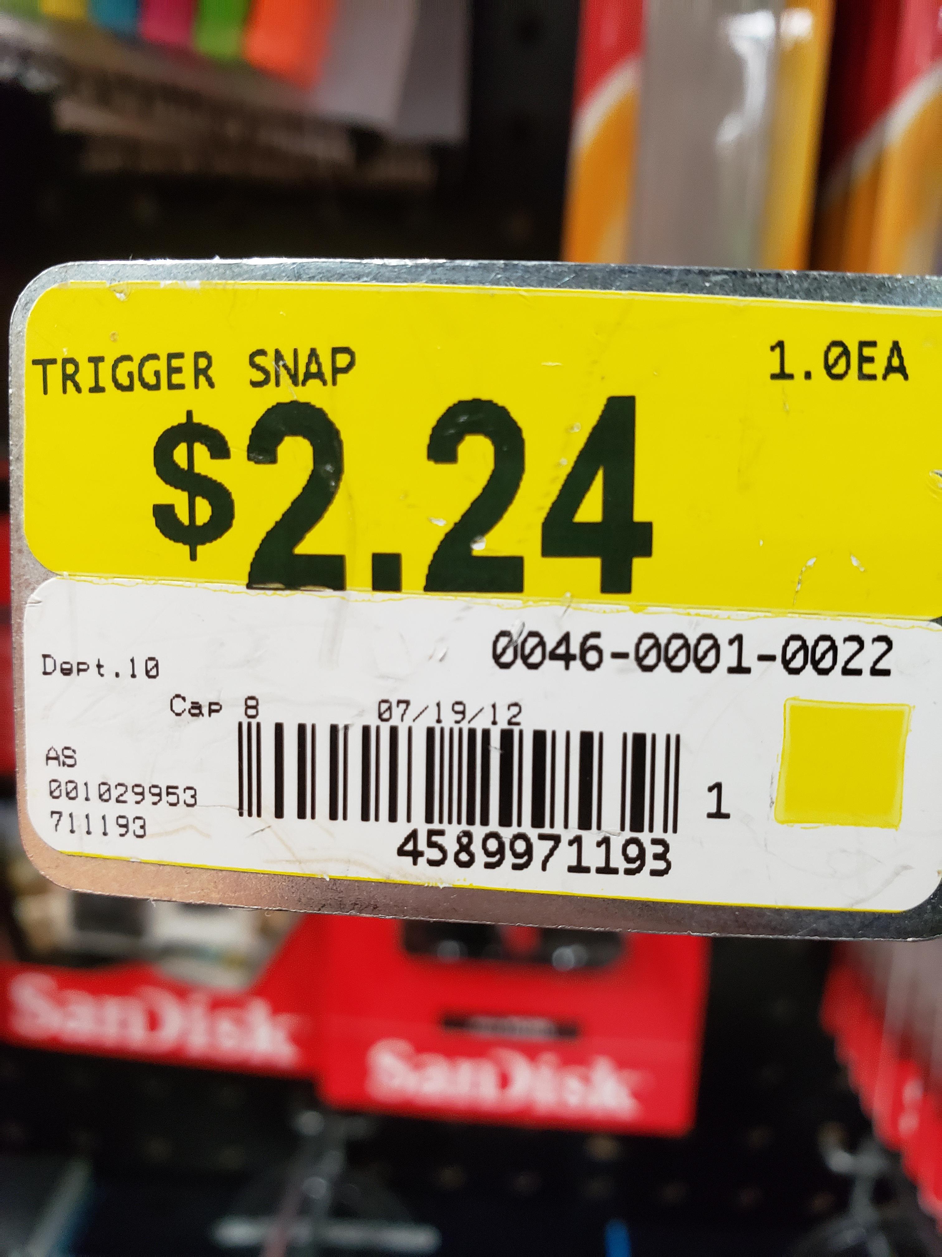 7 year old price tag just hanging out r/walmart