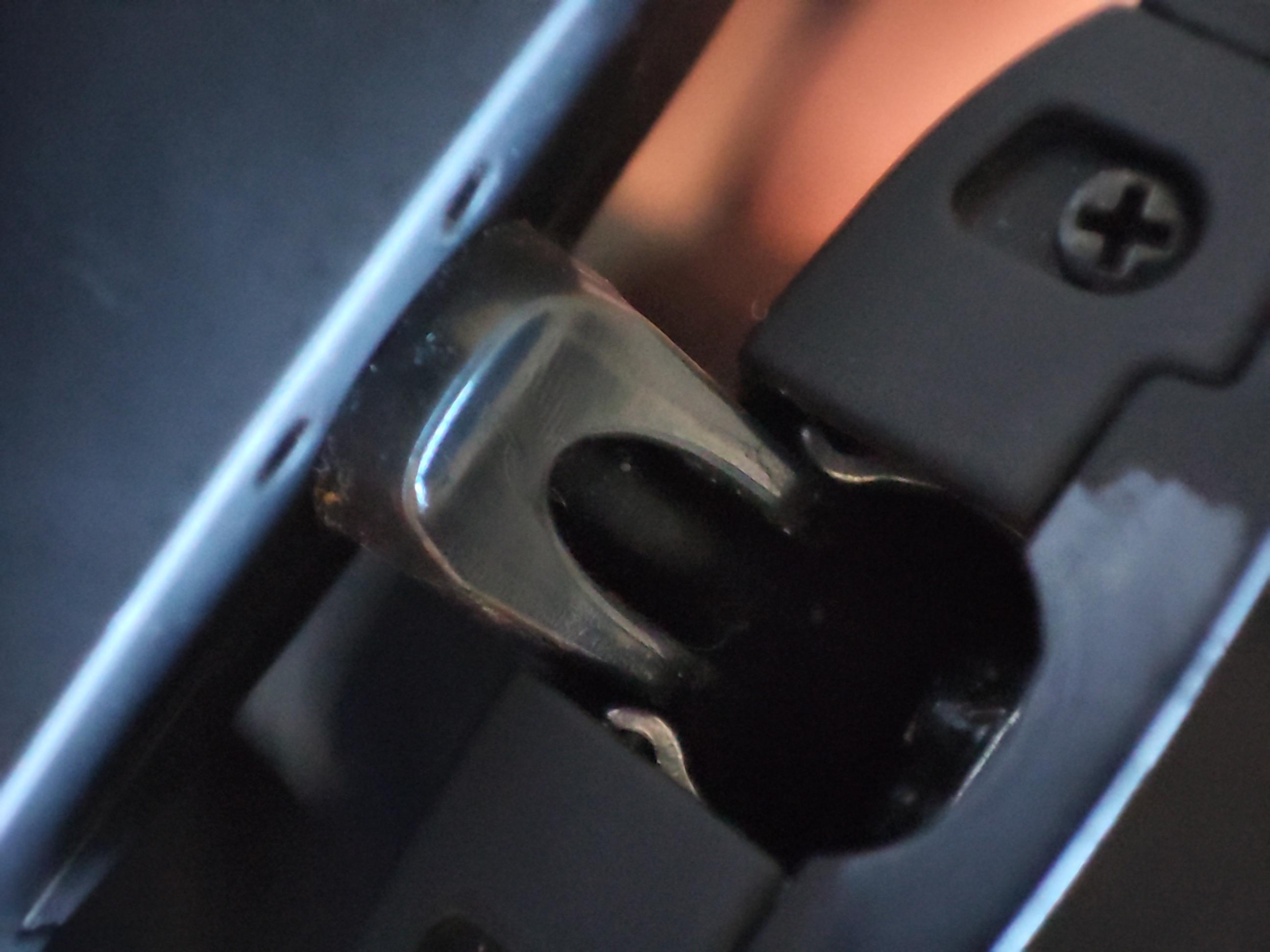 How do I tell if my Skullcandy Ink'd earbuds are fake? Skullcandy