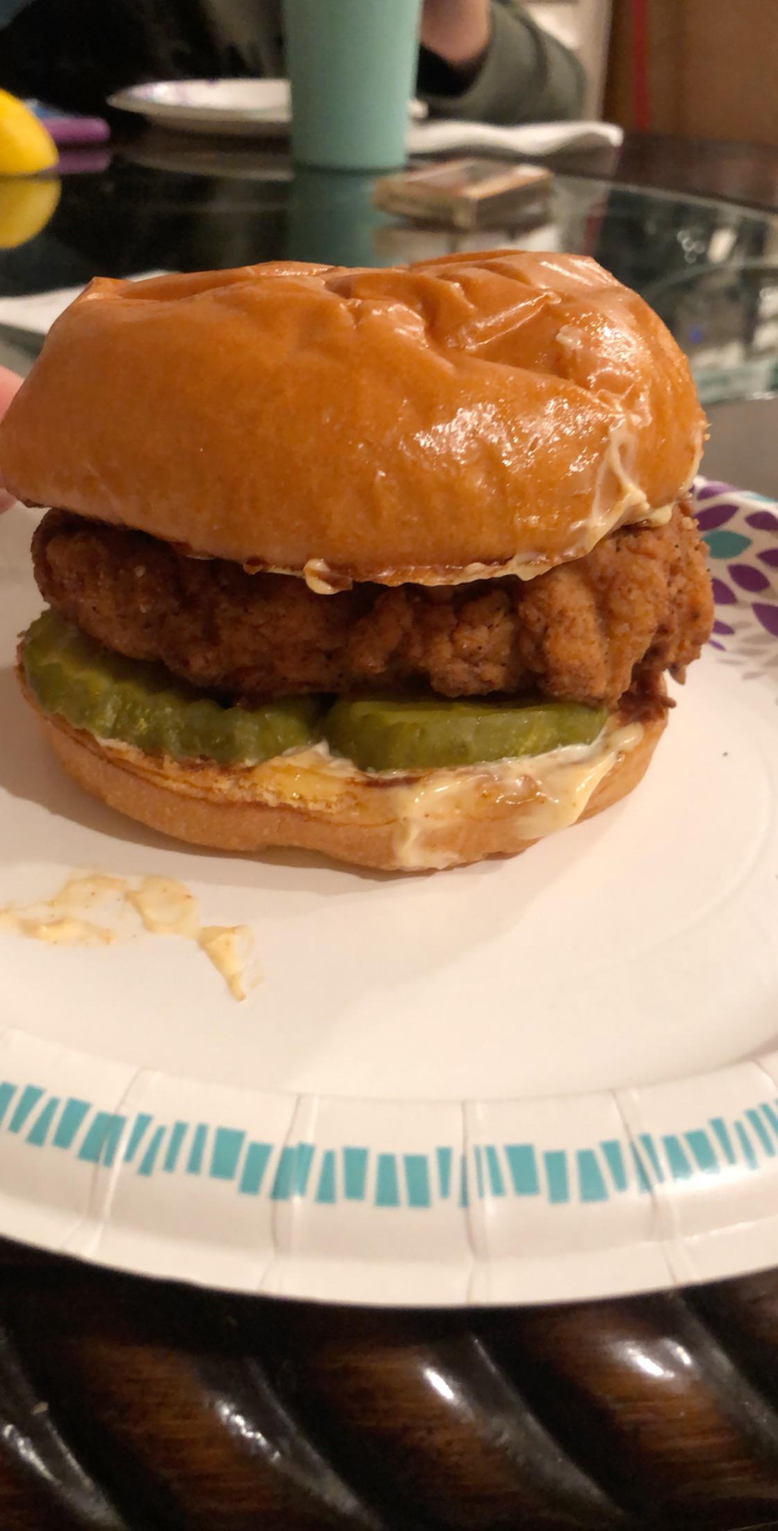 [Homemade] Fried chicken sandwich with pickles and Spicy mayo r/food