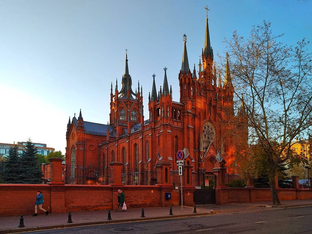 Catholic cathedral in Moscow, one of my favourite buildings in the city