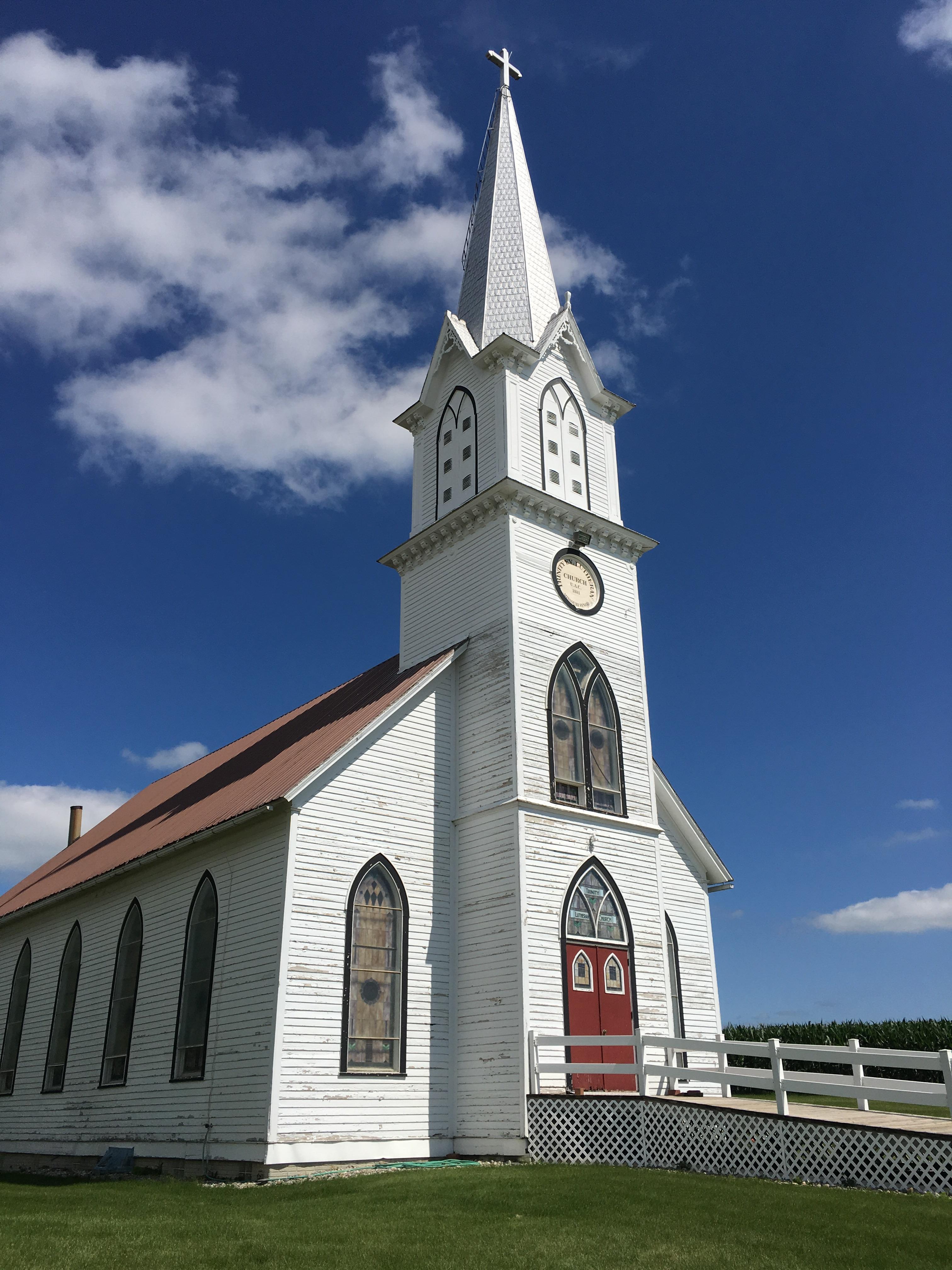 Trinity Lutheran Church in Manning, Iowa [4032 x 3024] r/churchporn