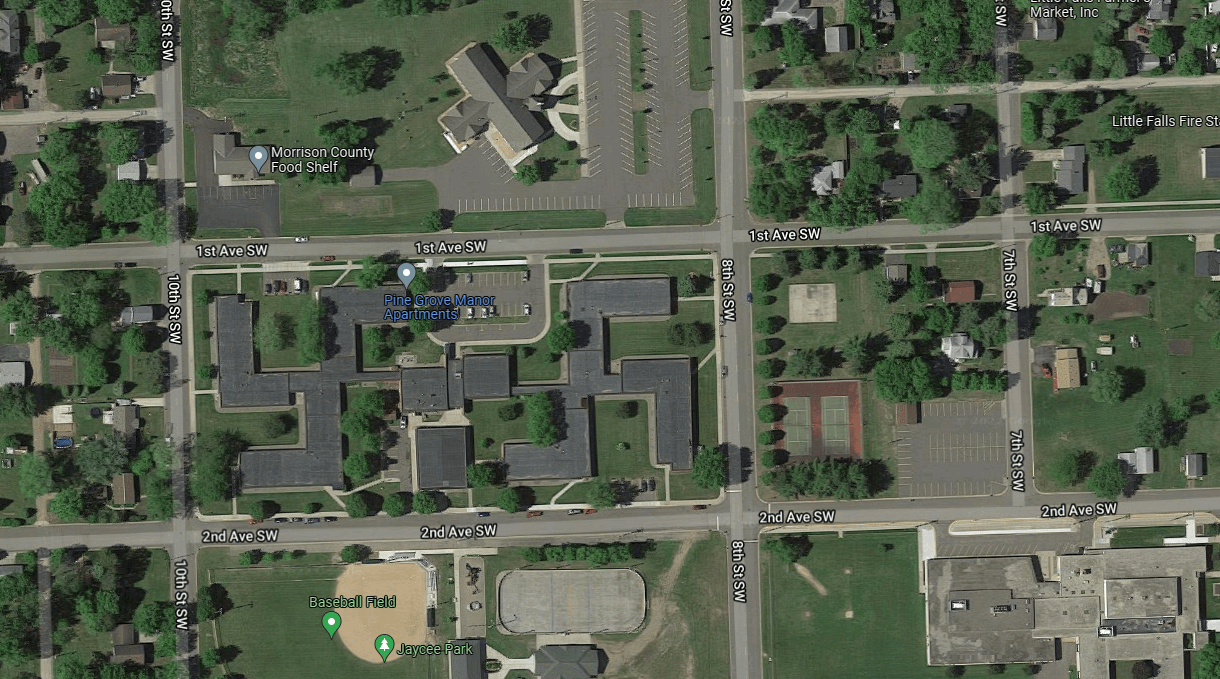 I found some swastikashaped apartments in Minnesota. r/GoogleMaps