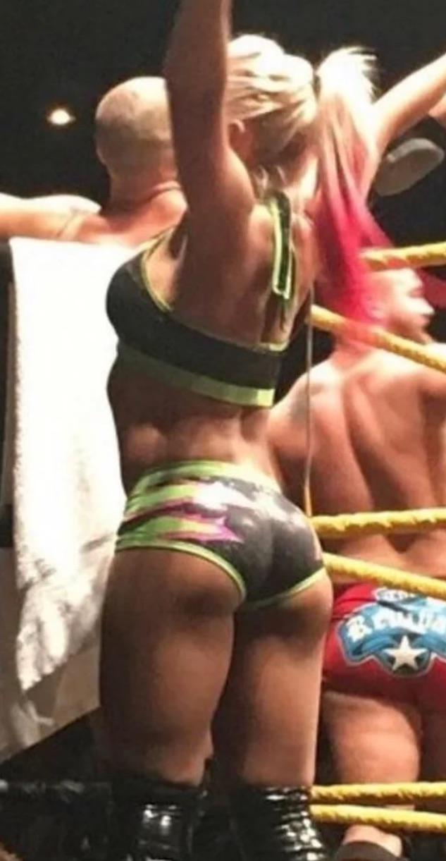 Alexa bliss bubble butt At NXT Live Event! : AlexaBlissBooty