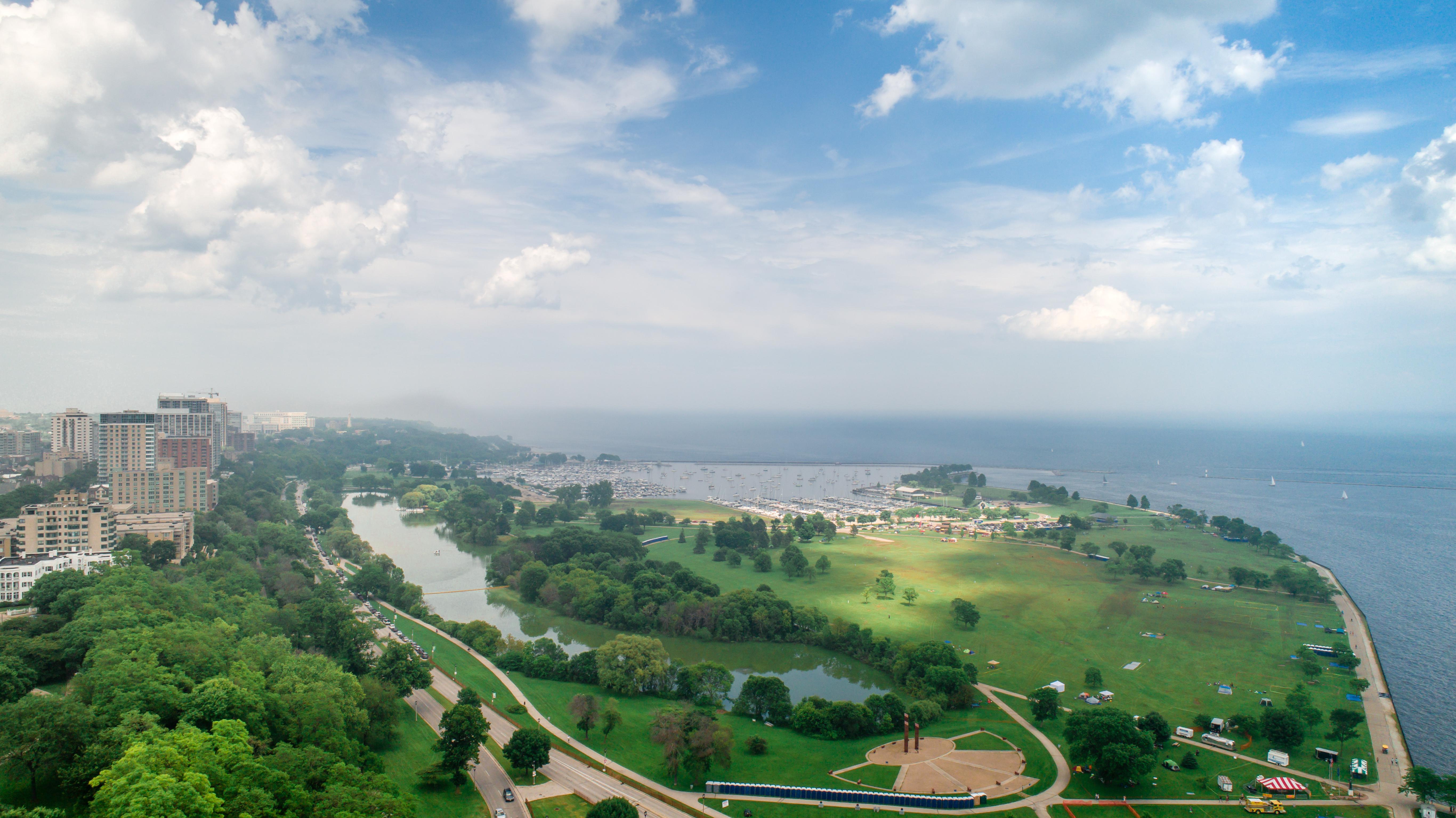 Drone Shot of Milwaukee's Lakefront r/milwaukee