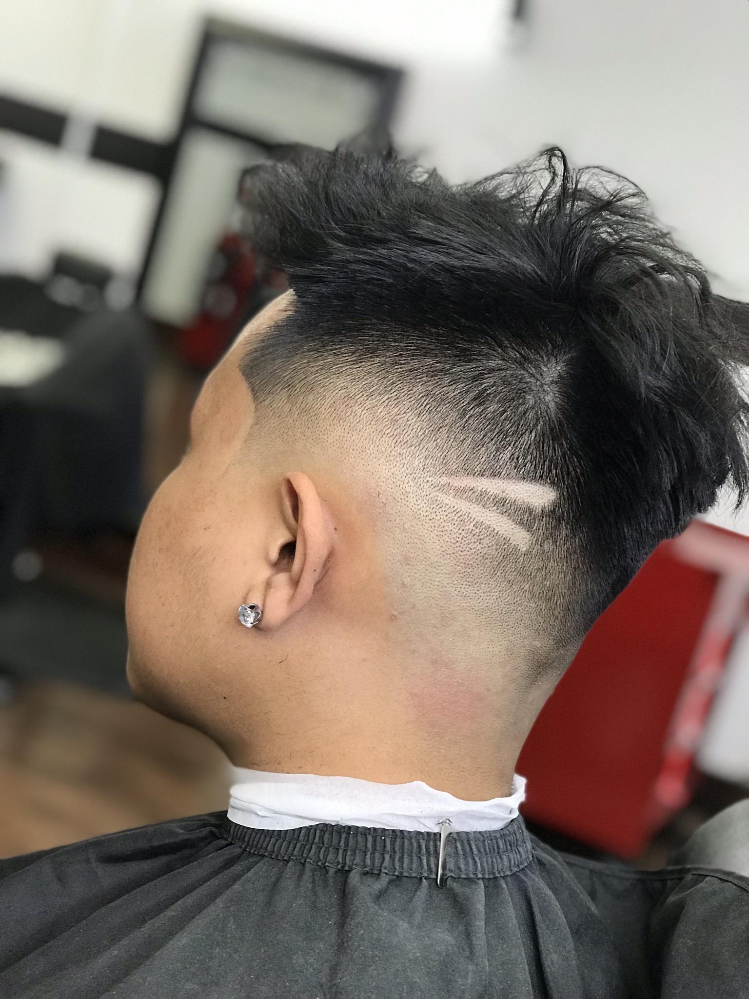 Chopsticks 🥢 r/Barber