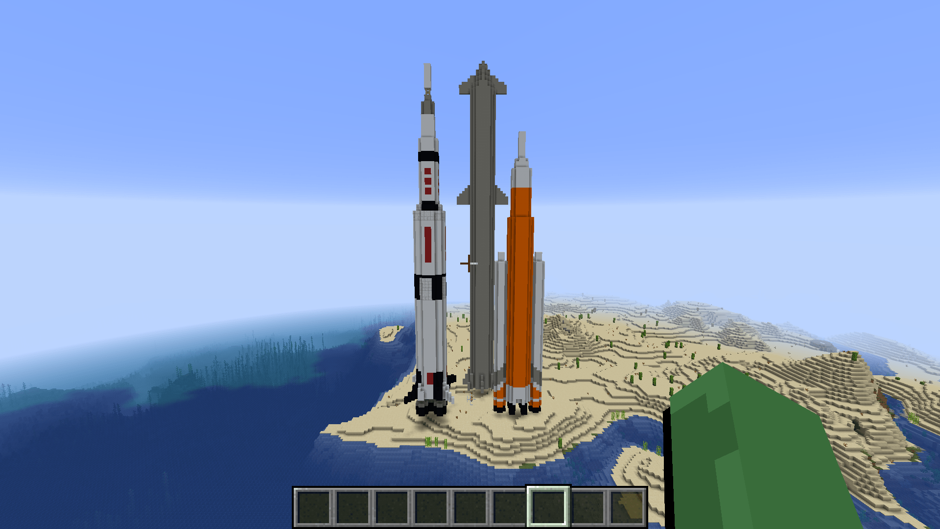 To scale Saturn V, SpaceX Starship, and SLS (villager at the bottom for