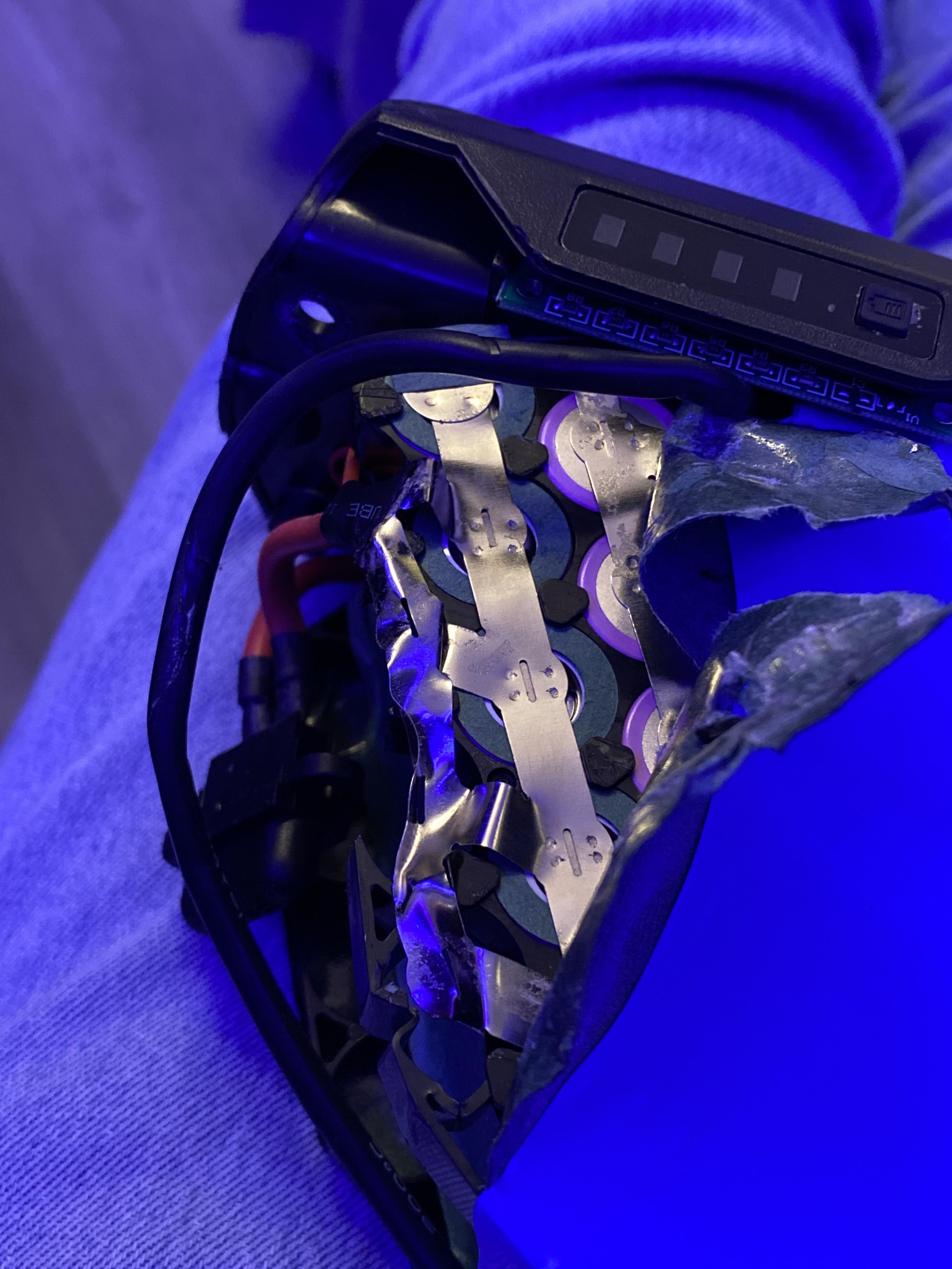 Ebike battery intermittently wont turn on after drop. Can anyone help