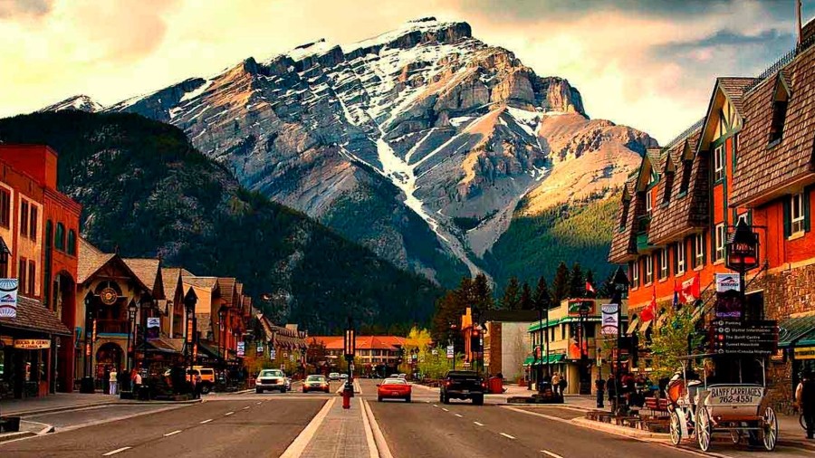 Banff Avenue, Alberta, Canada. r/pics