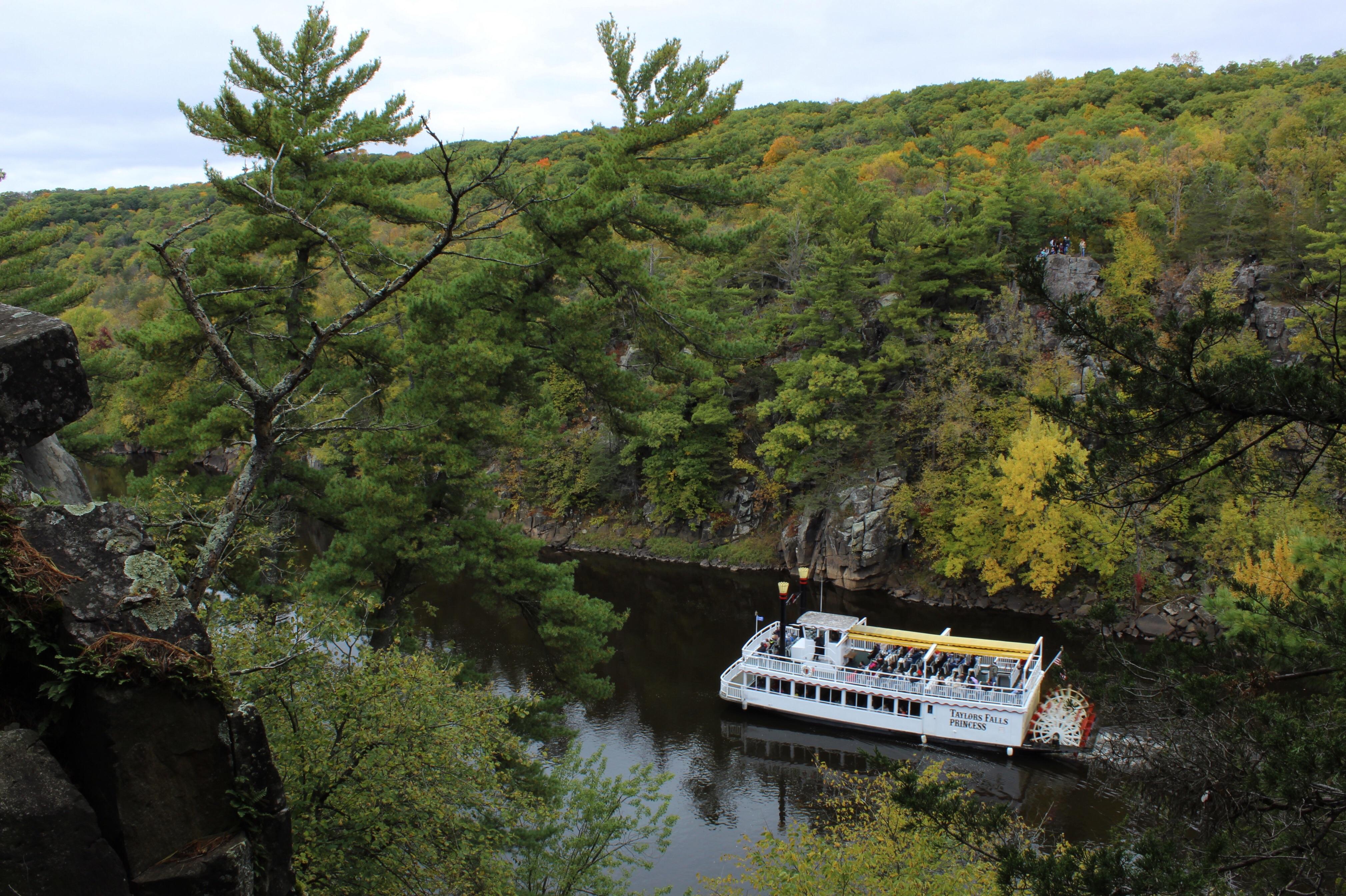 Facing Taylor Falls, MN r/minnesota