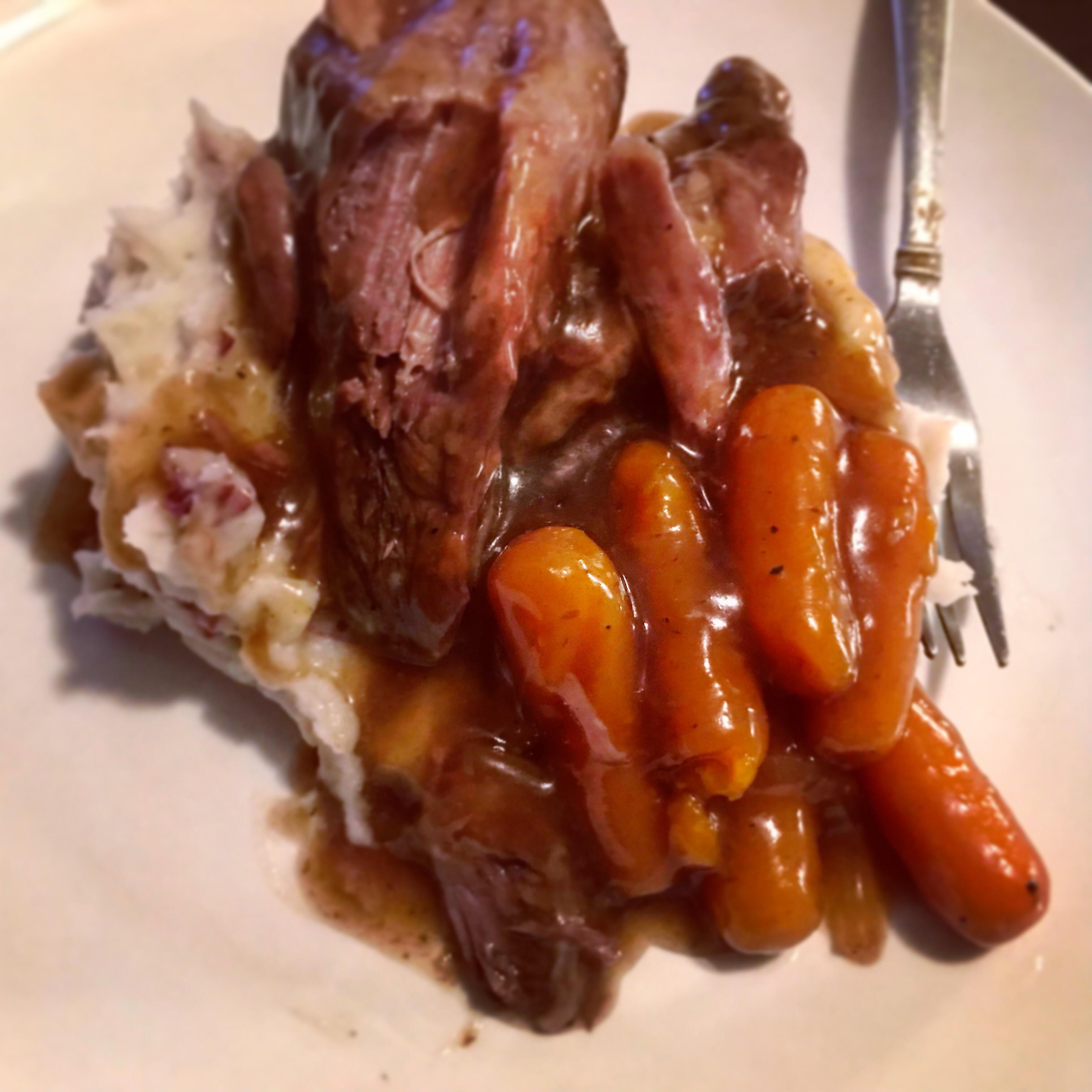 [homemade] Beef pot roast with gravy, carrots and whipped mashed