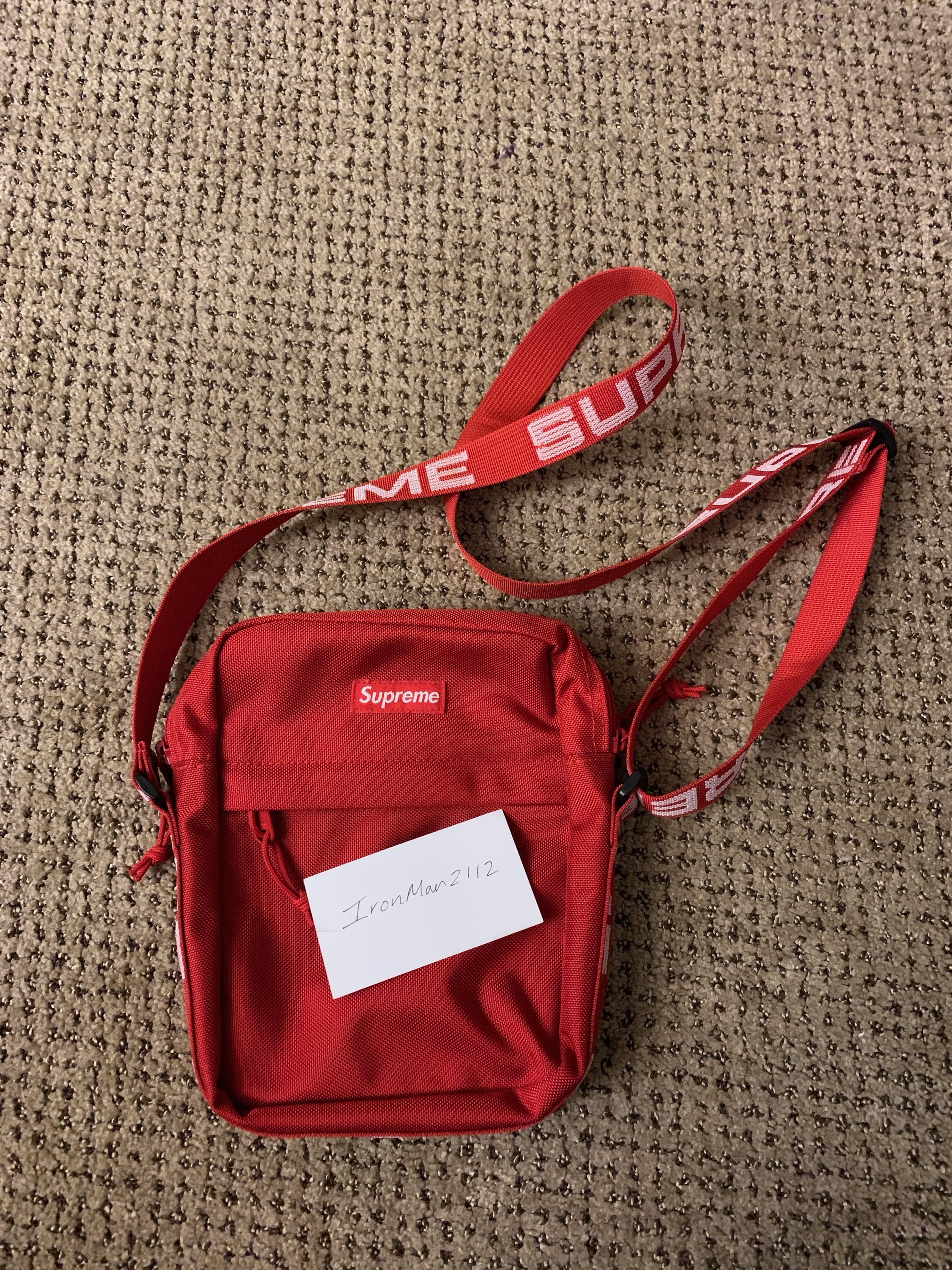 FS SS18 Shoulder Bag r/Supreme