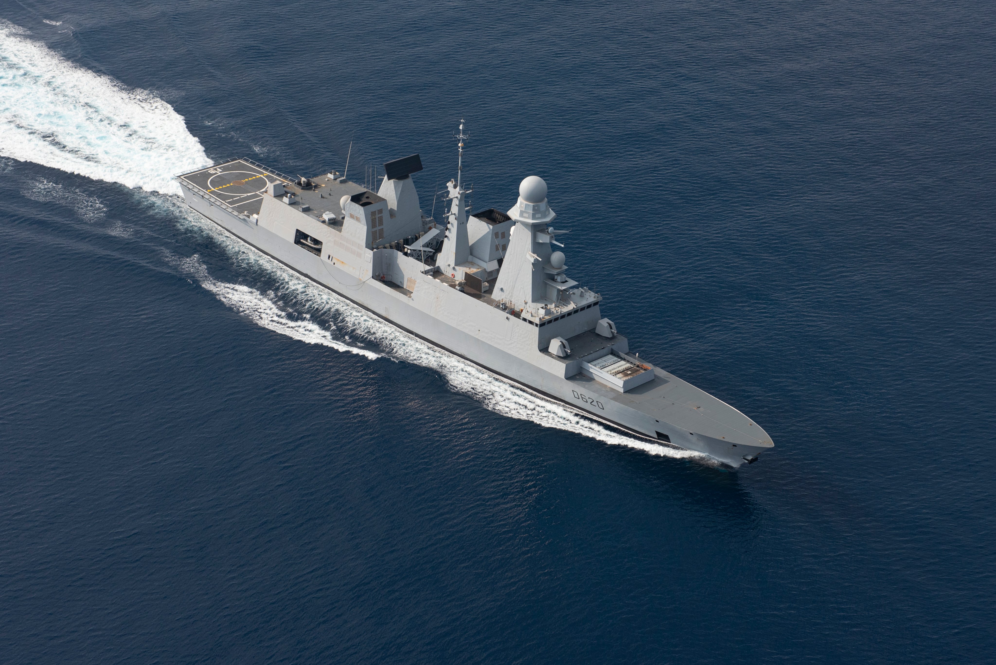 French AAW destroyer Forbin underway [4096x2734] r/Warships