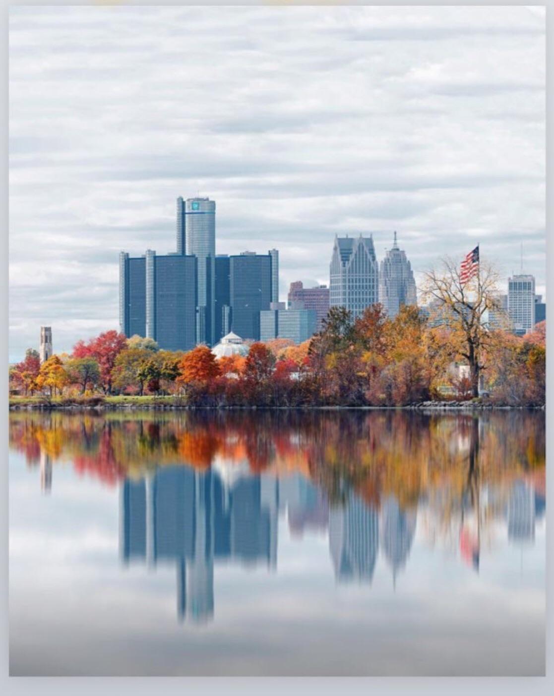 Detroit skyline in the fall. Photo credit camera_jesus r/Michigan
