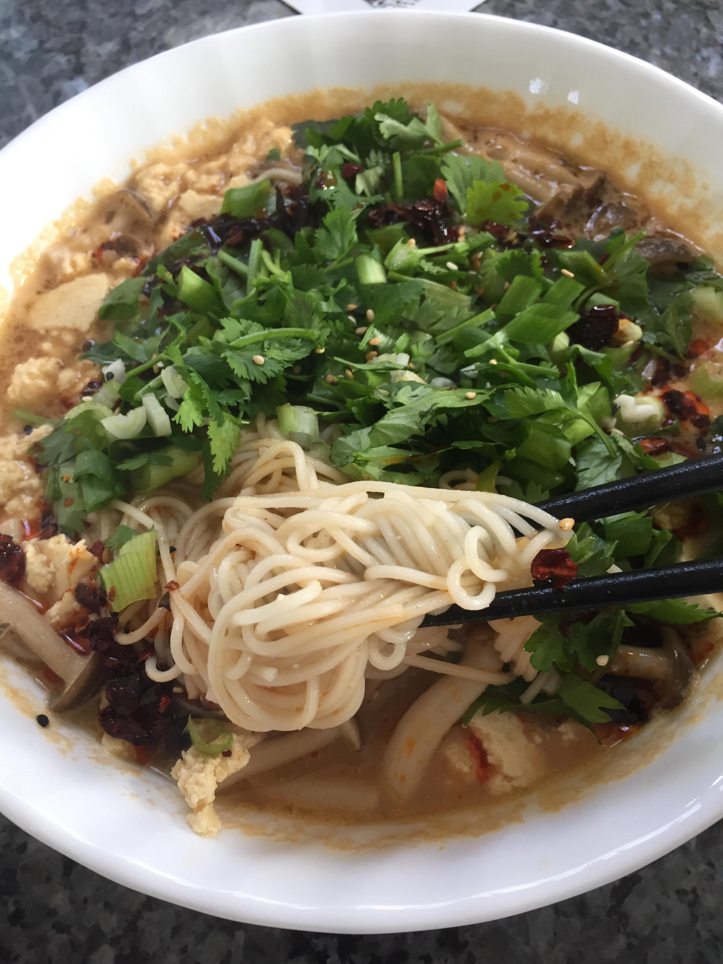 I finally found an incredible 10minute ramen recipe. Peanut butter