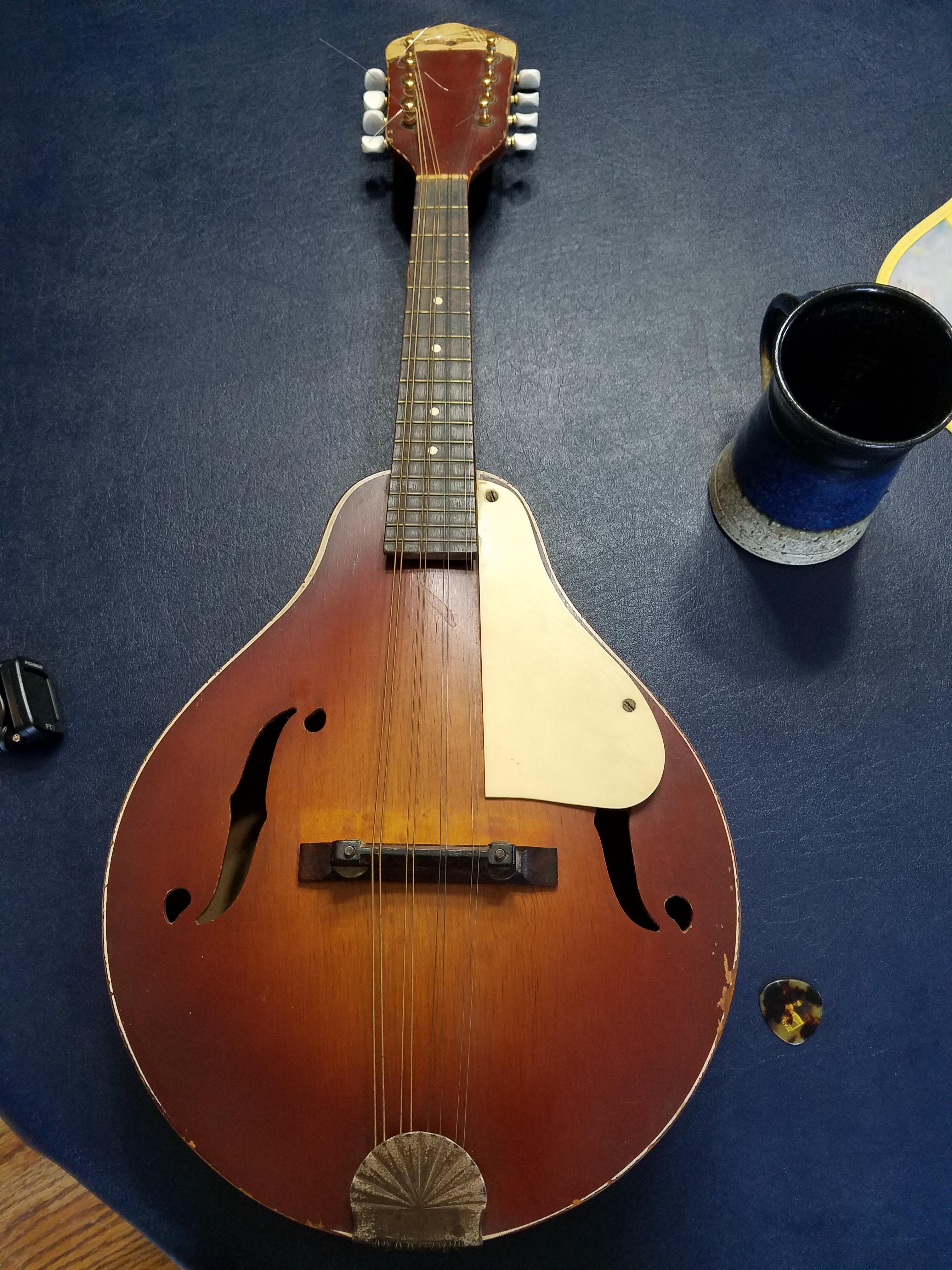 Unknown Mando my father in law inherited... It had a hard life r/mandolin