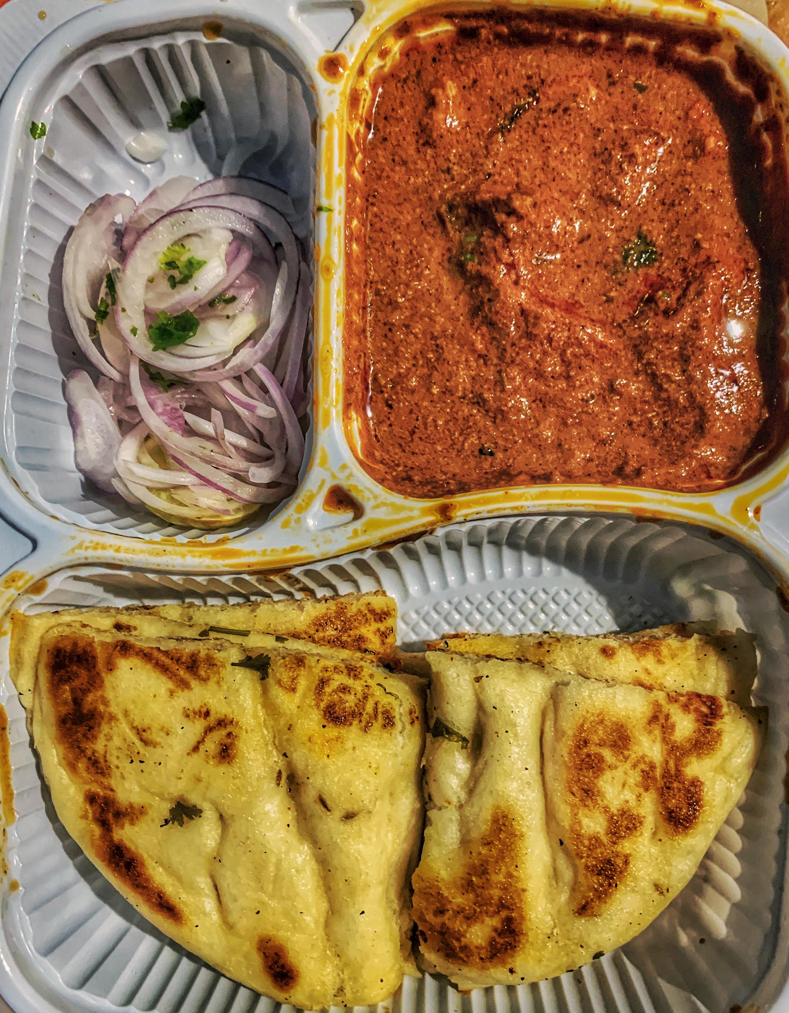 [I ate] Smoked Butter Chicken X Kulcha Bread r/food