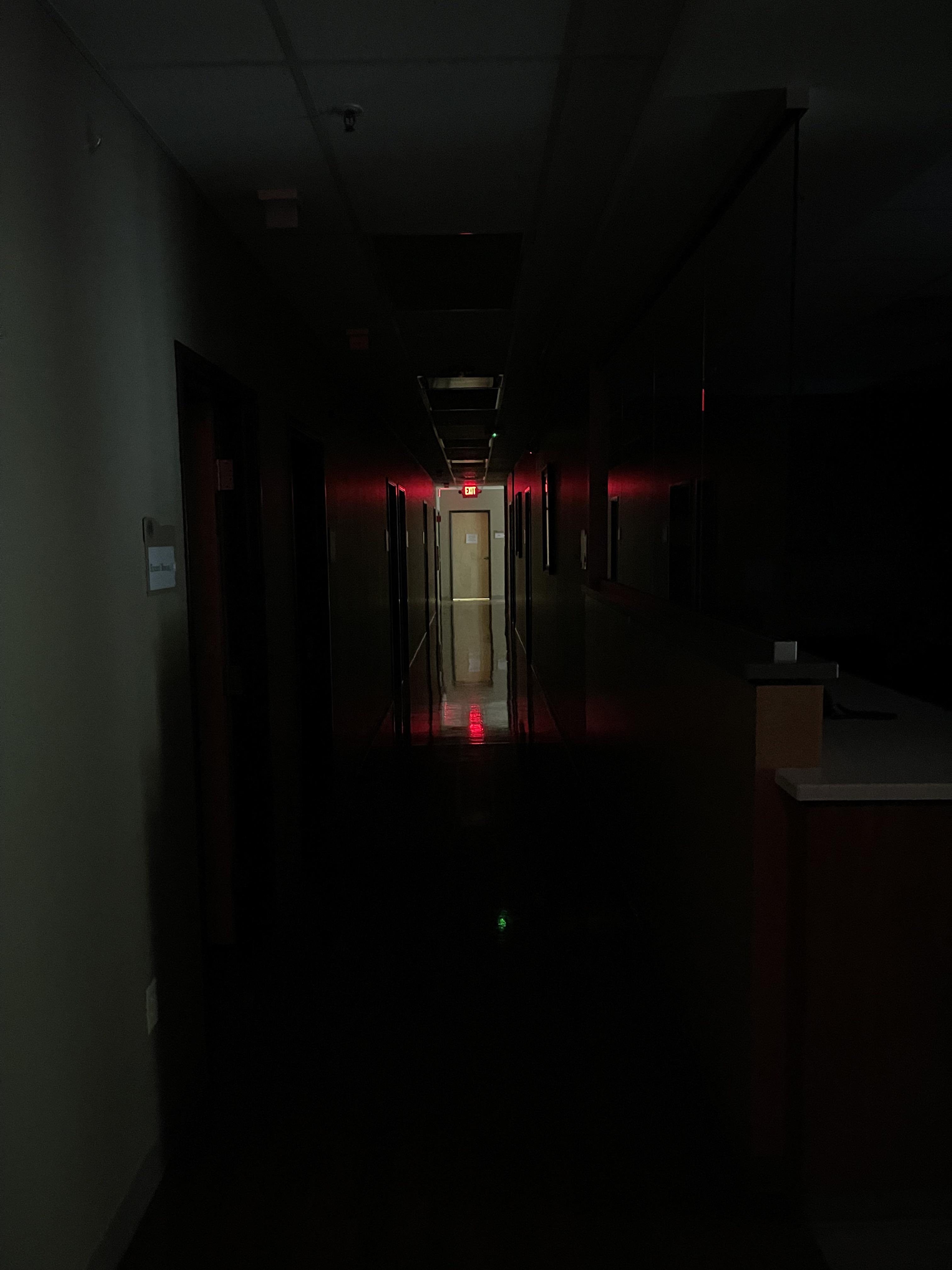 I’m hearing banging from the walls r/backrooms