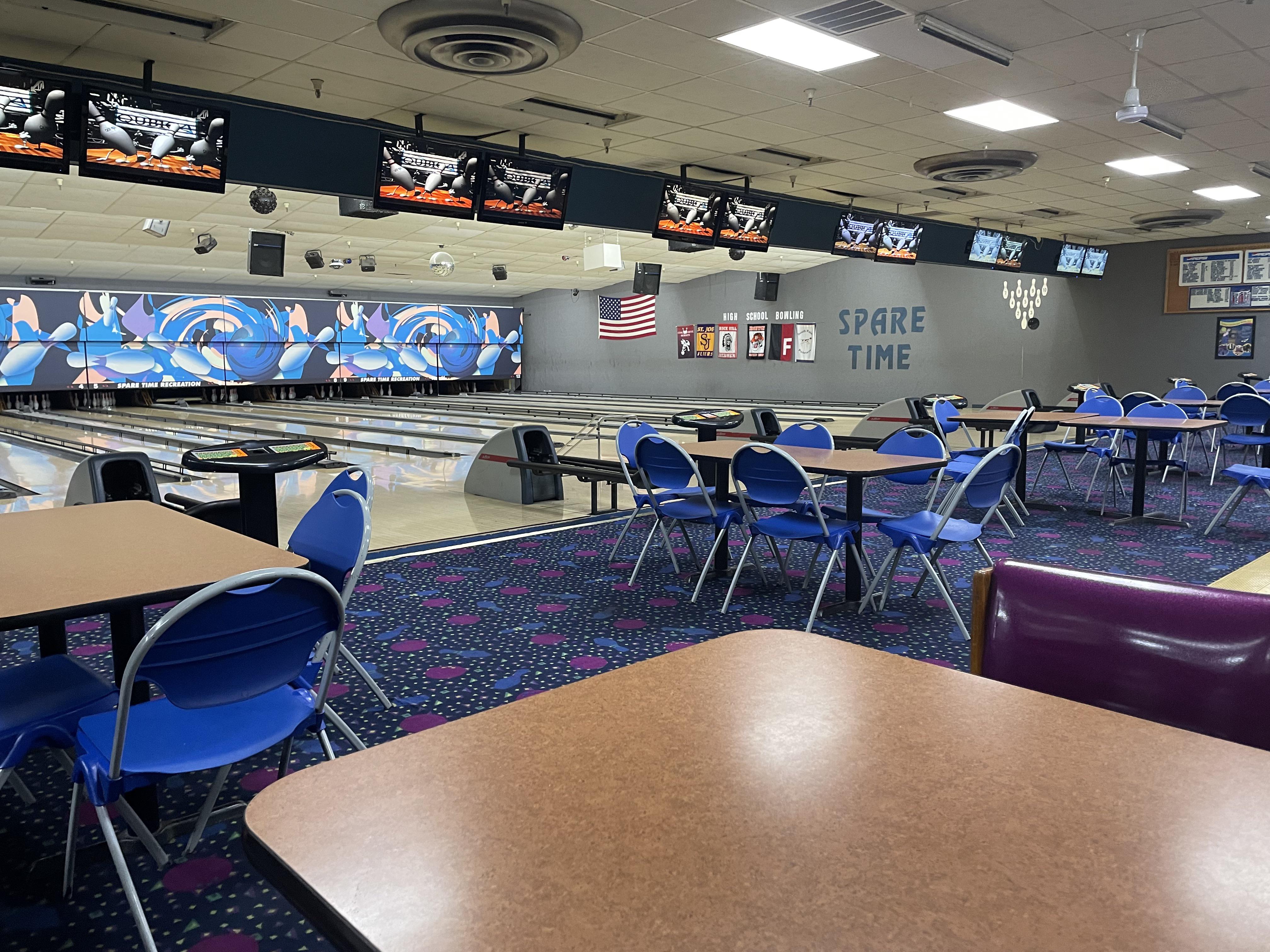 Empty Bowling Alley r/LiminalSpace
