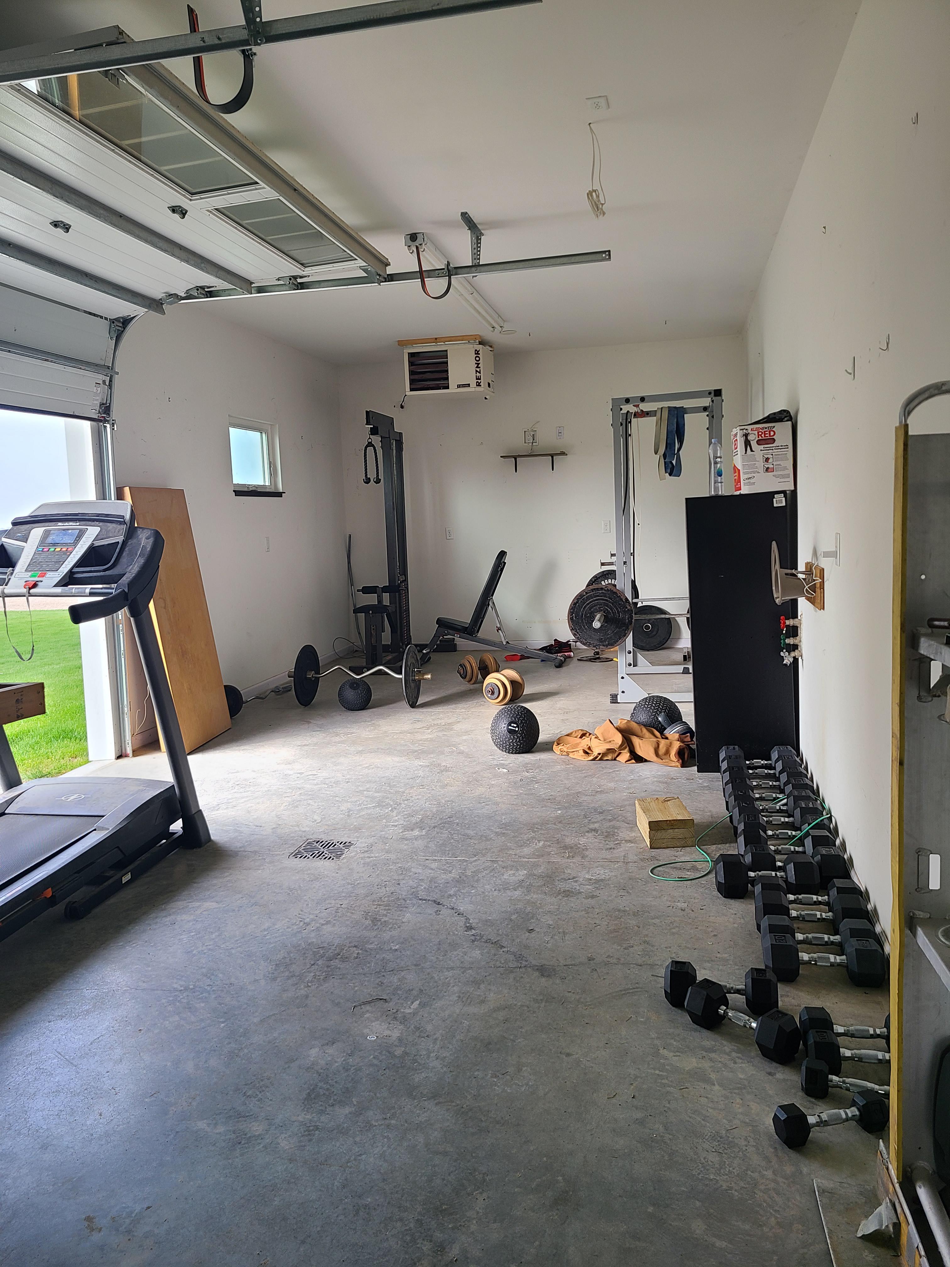 Country strong! Iowa home gym. homegym