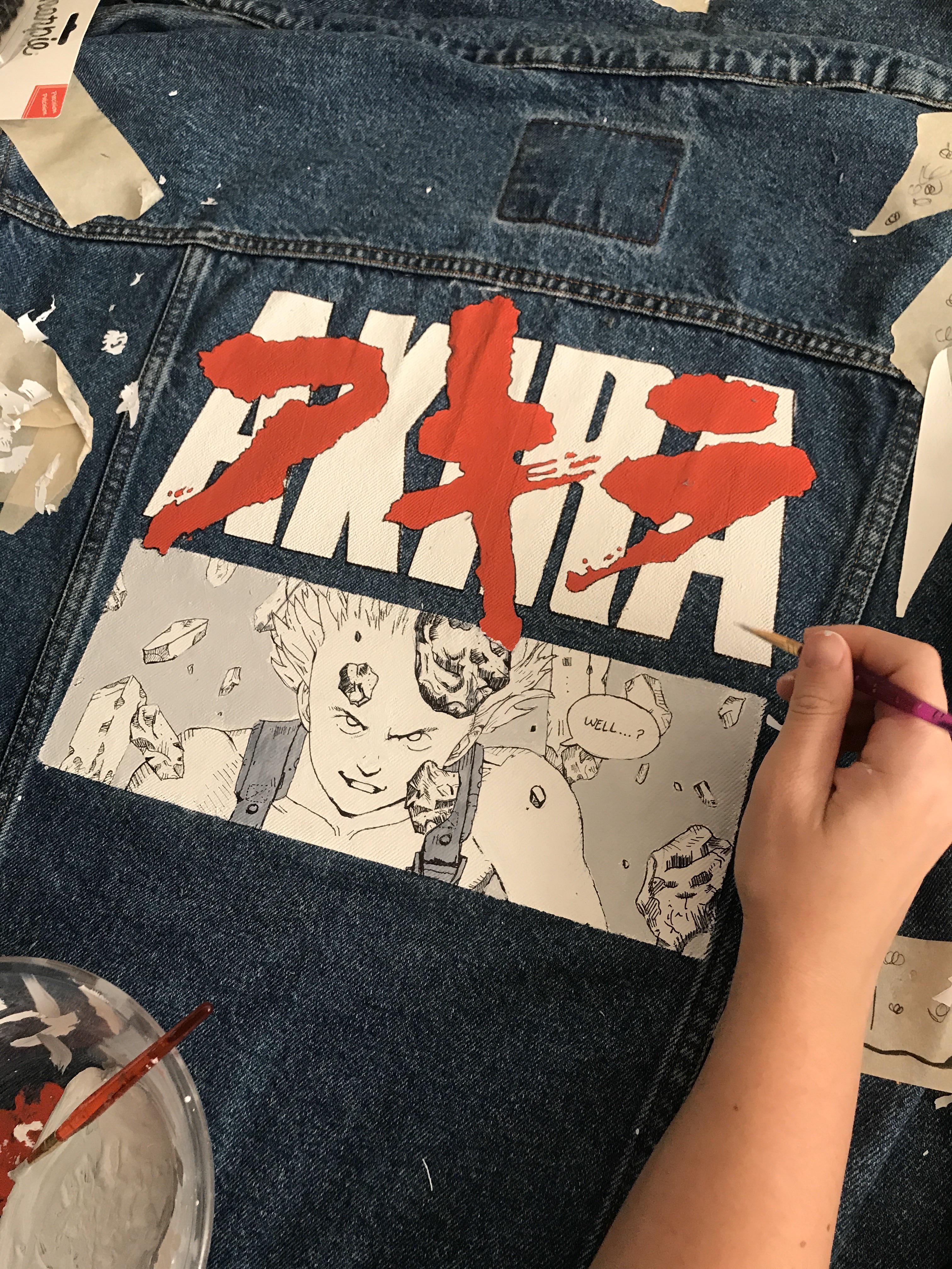 I paint anime/manga theme denim jackets here’s an Akira one In the