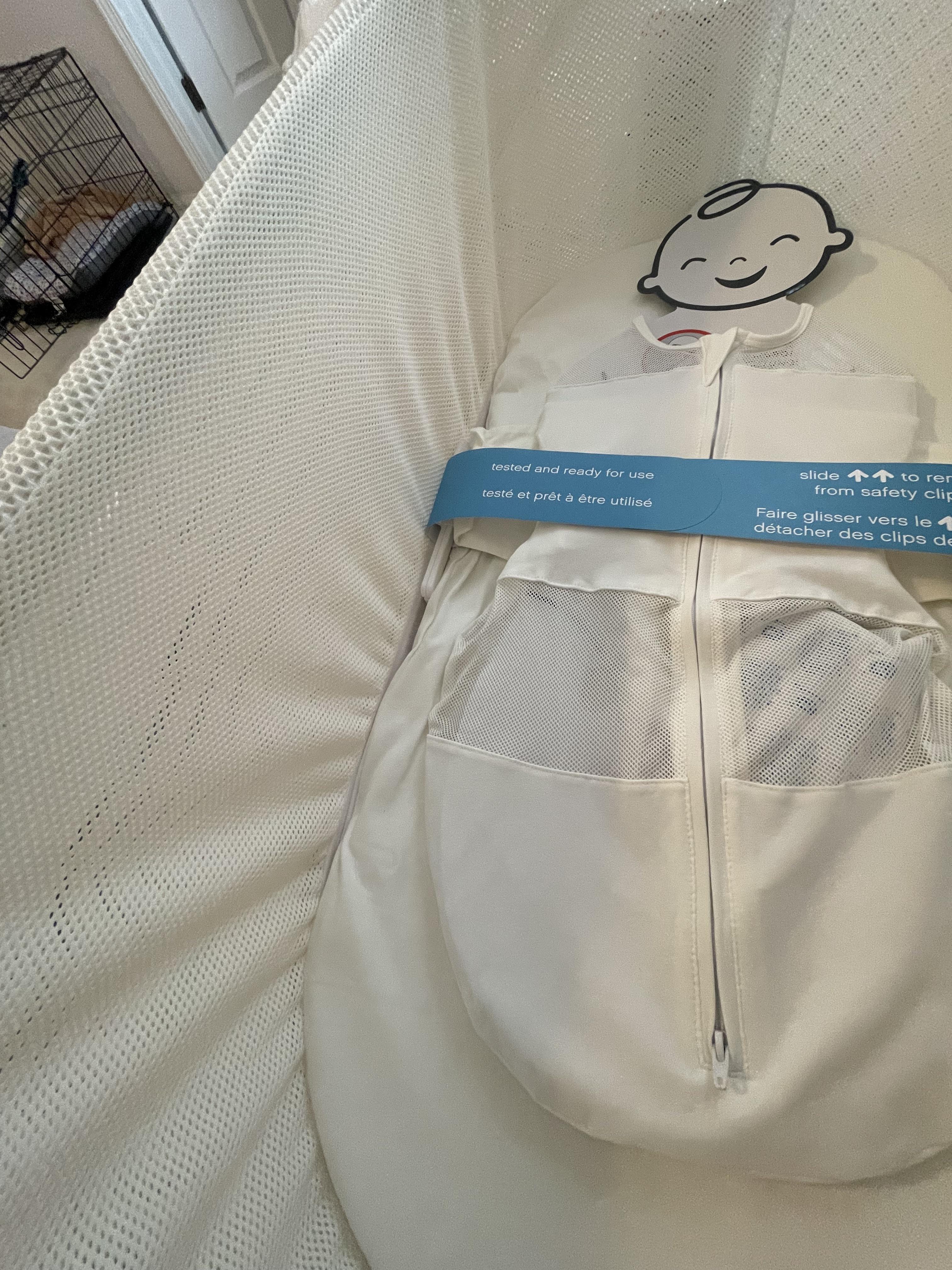 Brand new snoo with loose mesh? r/SnooLife