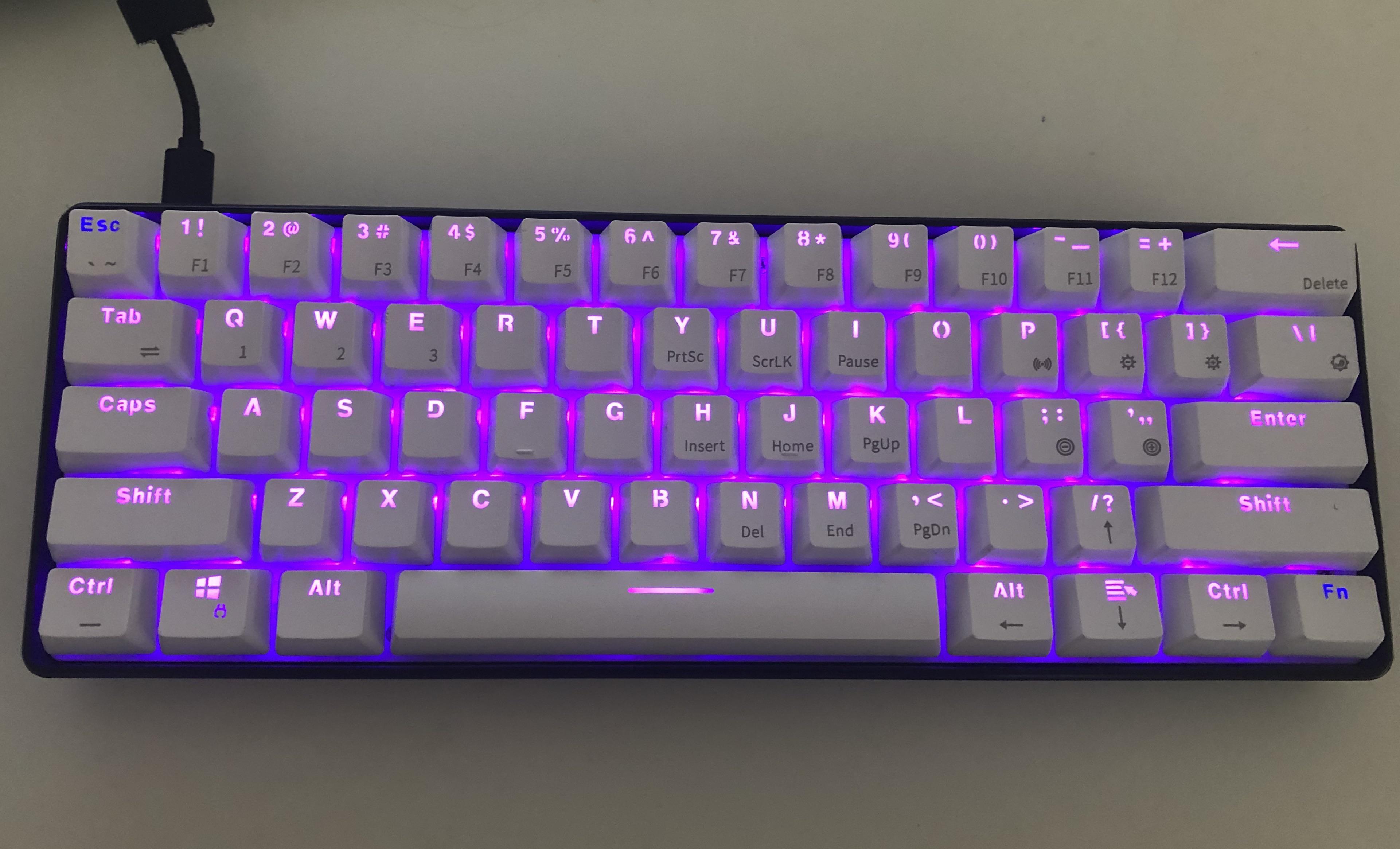 Gk61 kit with box navy’s and rk61 keycaps SA keycaps set coming soon it