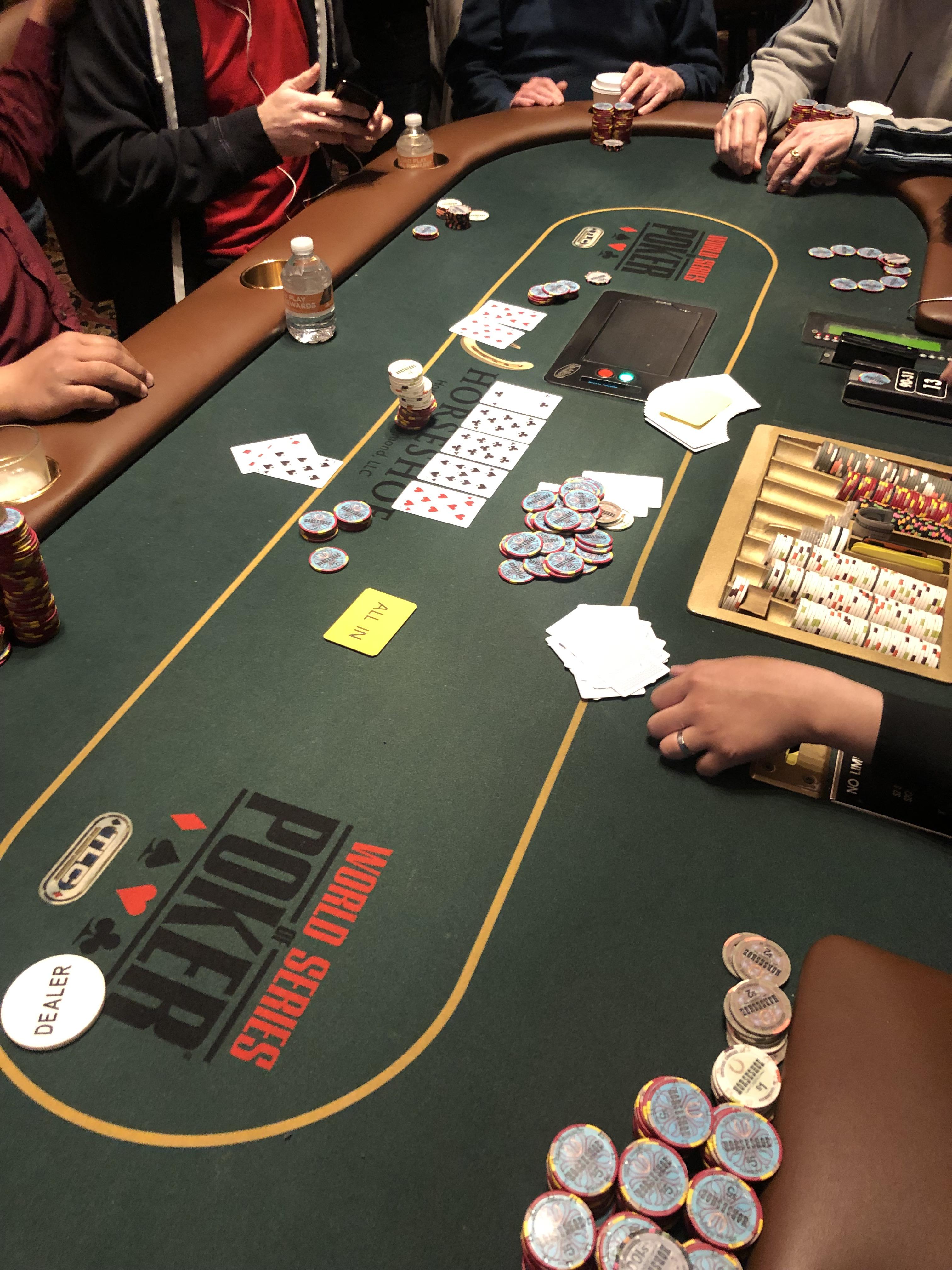 BadBeat hit at Horseshoe Hammond. r/poker