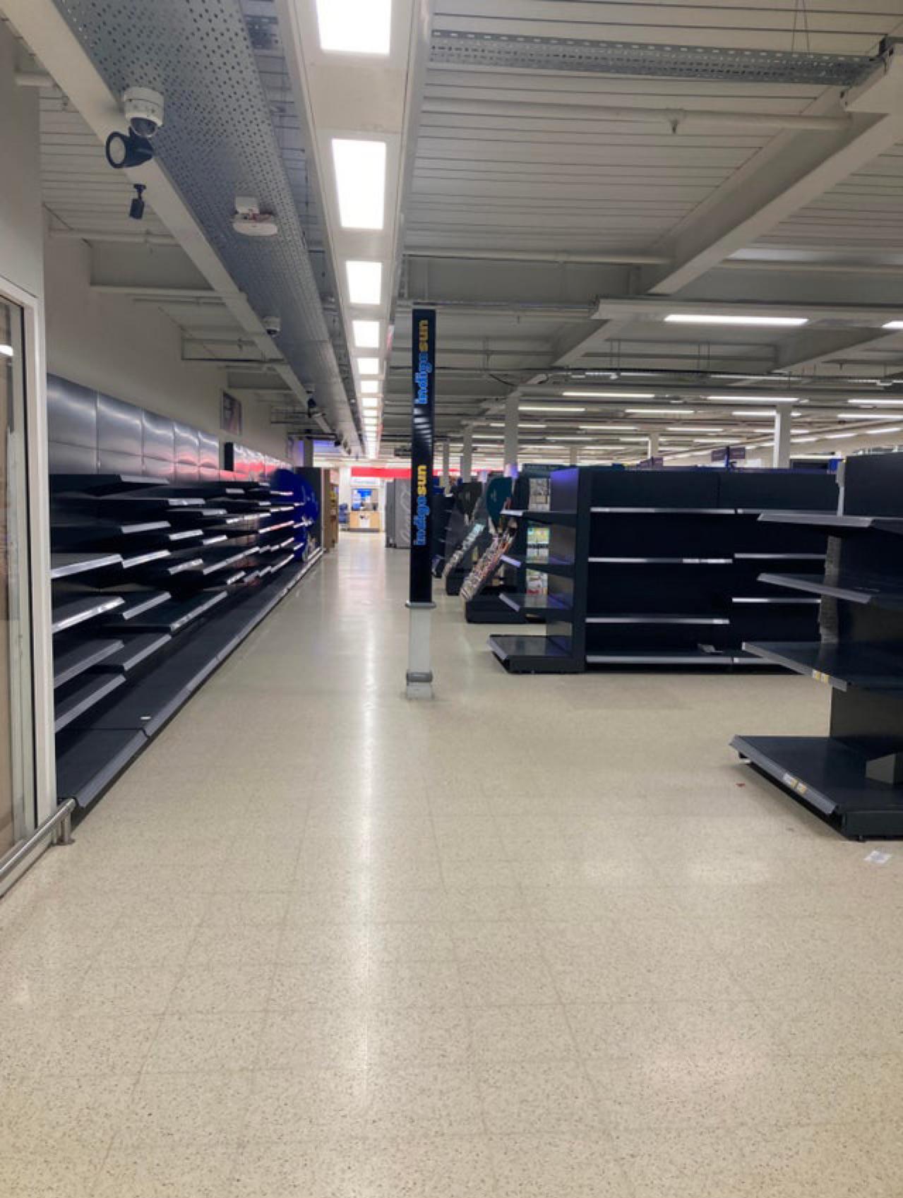 Supermarket backrooms r/backrooms