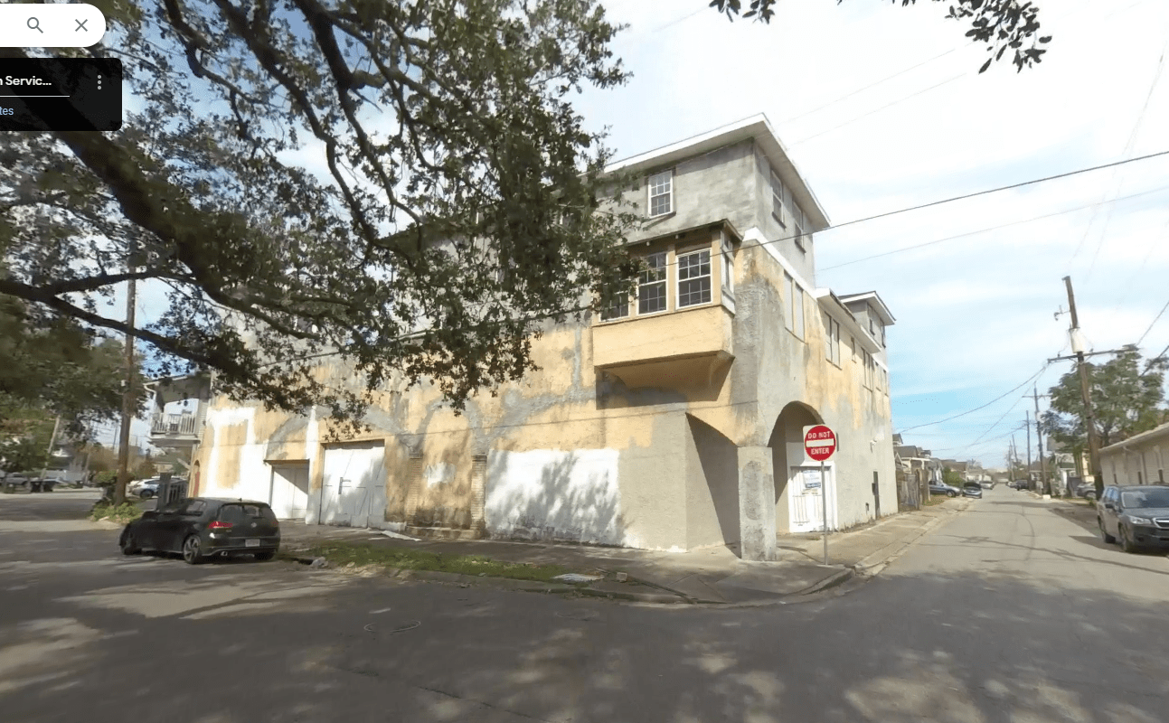 Versailles and Pritchard in Broadmoor.. does anyone know what this